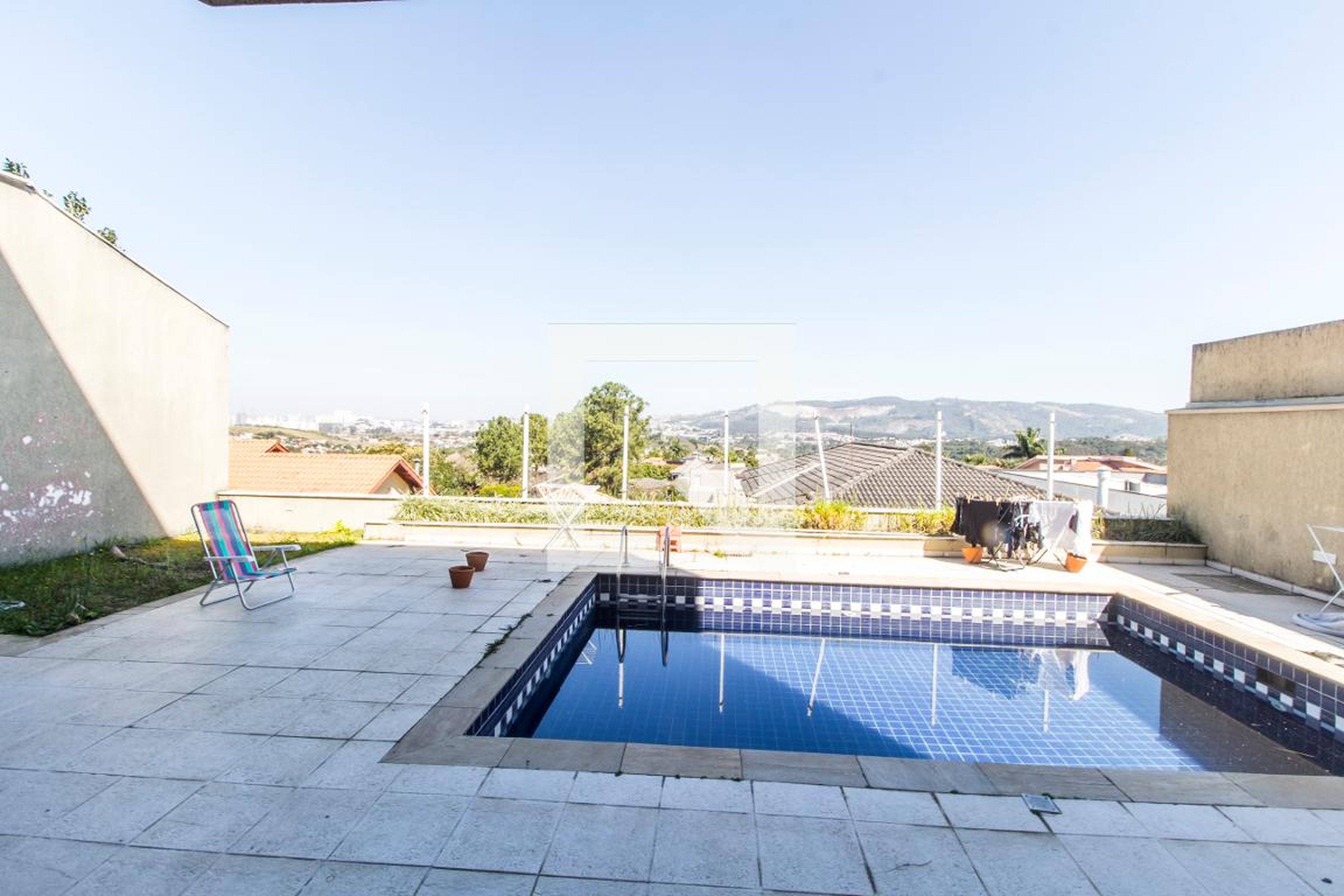 Piscina - RESIDENCIAL ALPHAVILLE 10