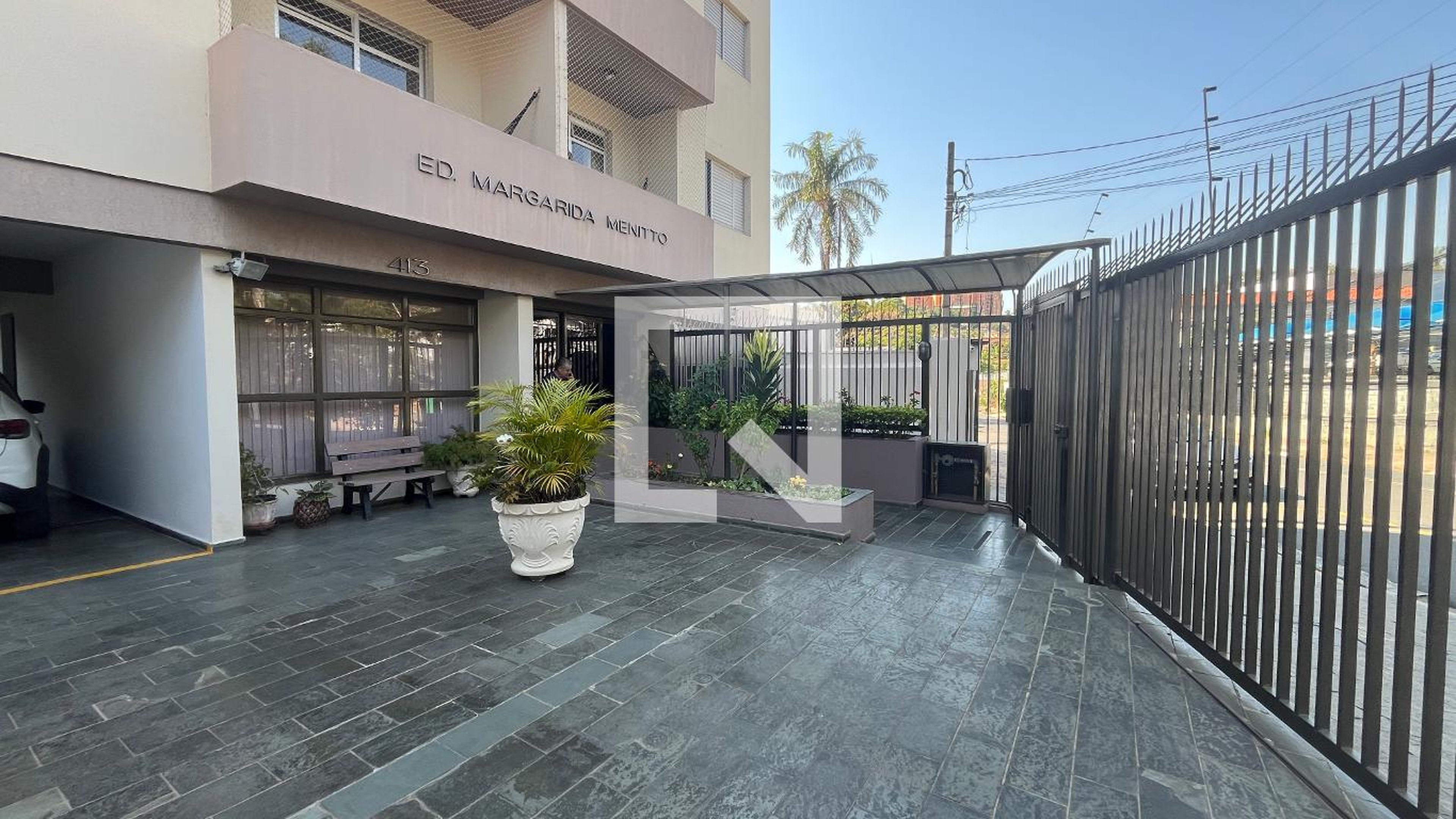 Fachada Condomínio Ed. Margarida Menitto