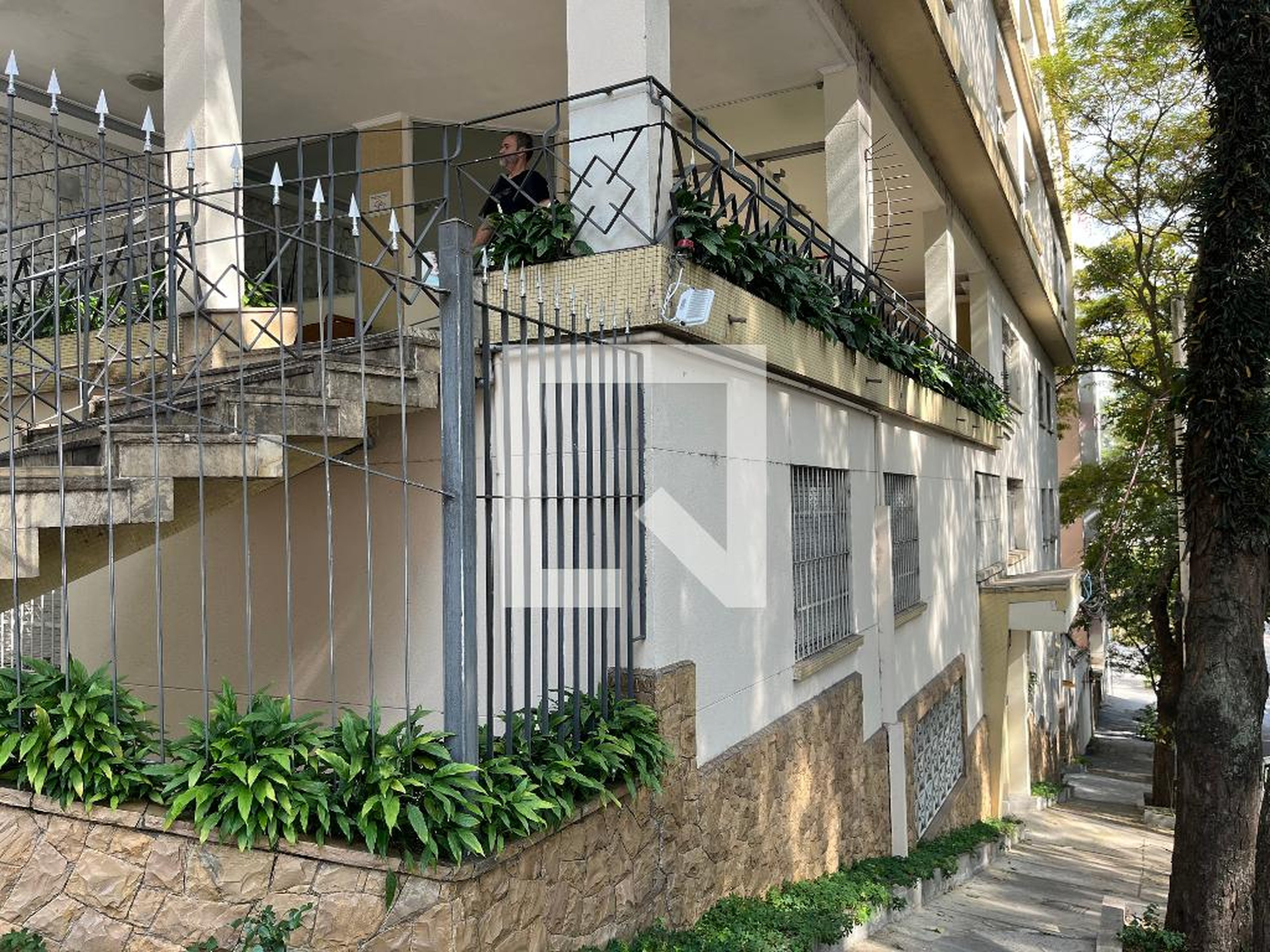 Fachada do Prédio Condomínio Guaciara