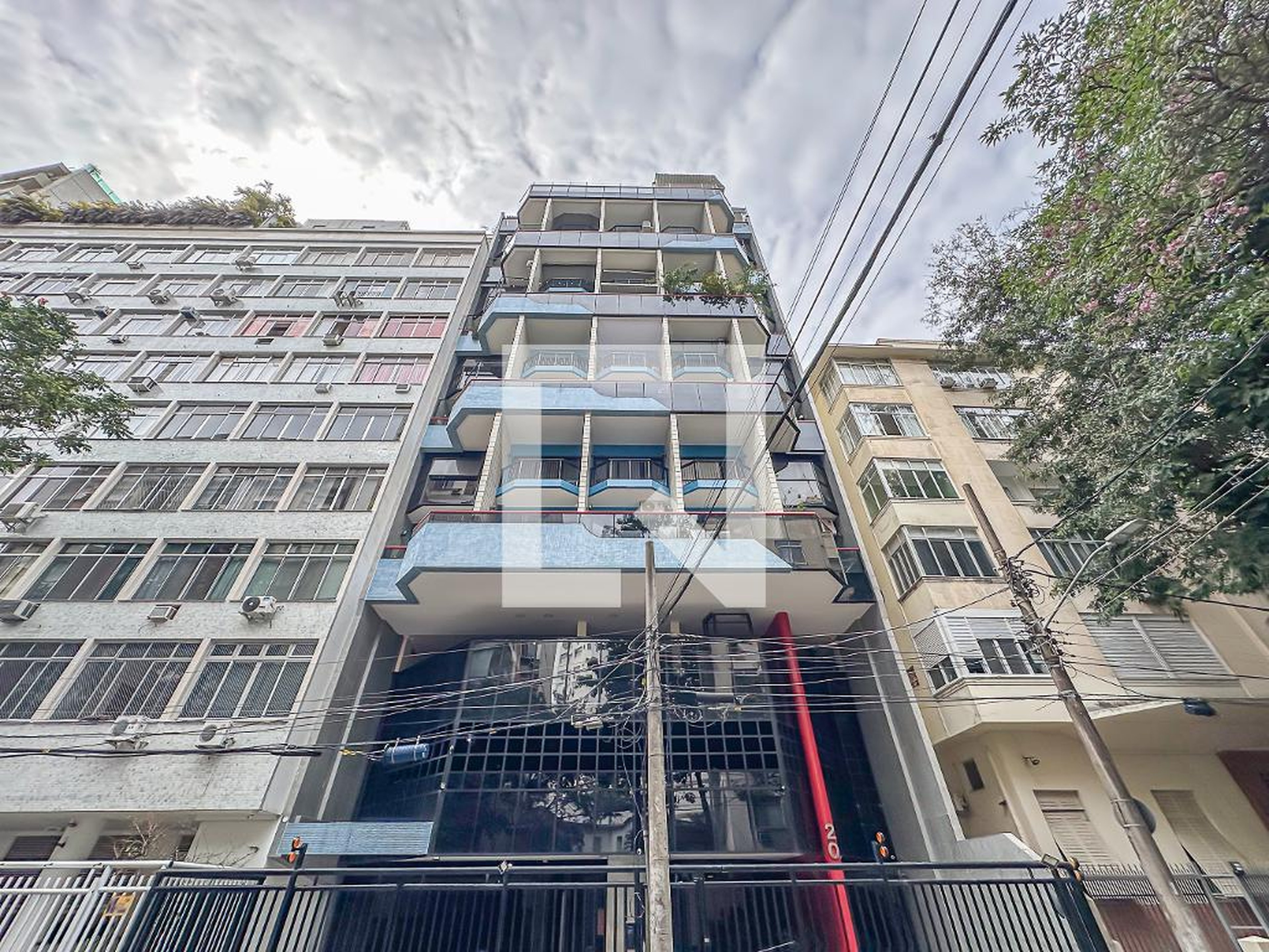 Fachada Condomínio Grand Bay Resid Service