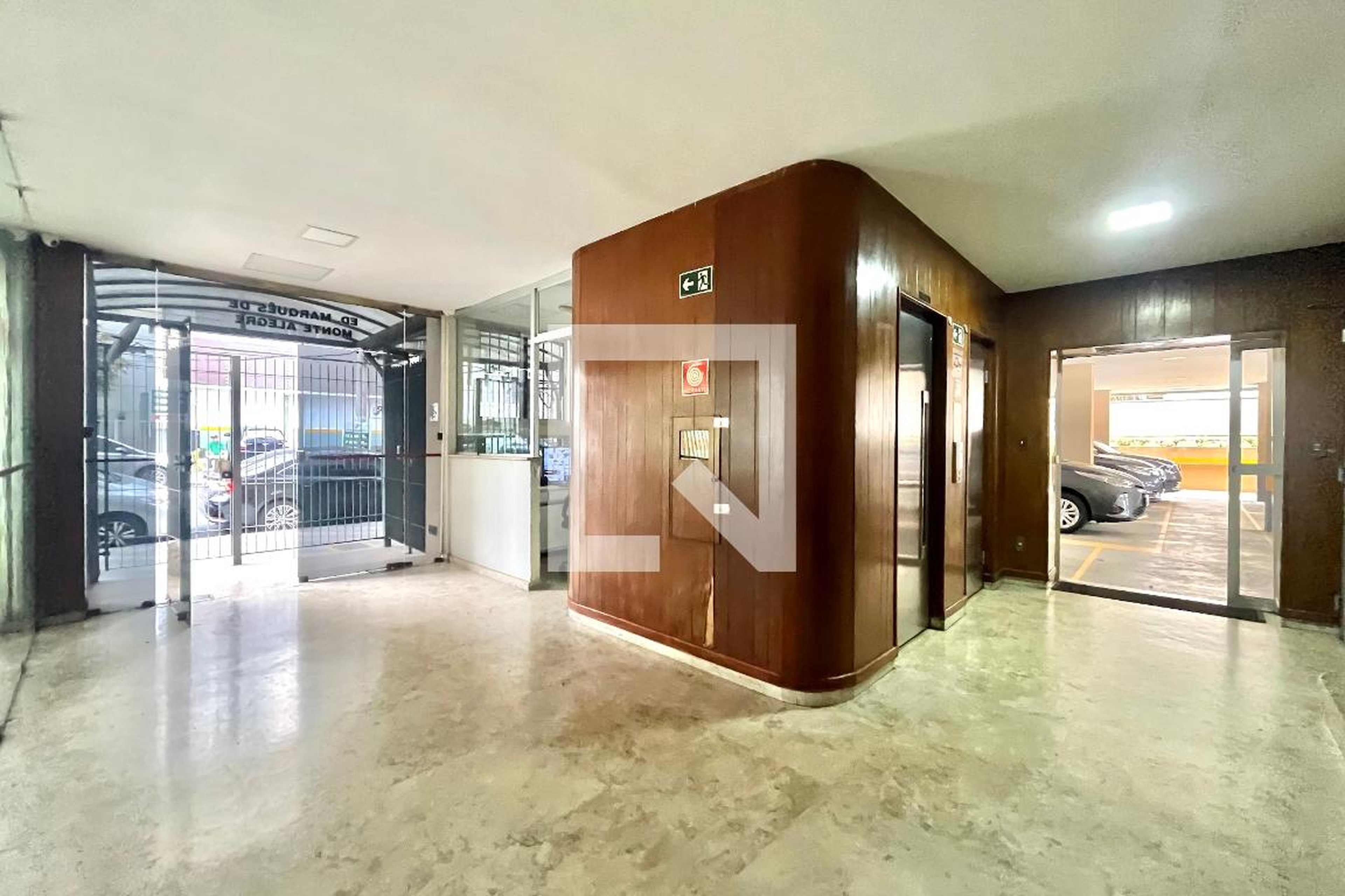 Hall de entrada - Edifício Marquês de Monte Alegre