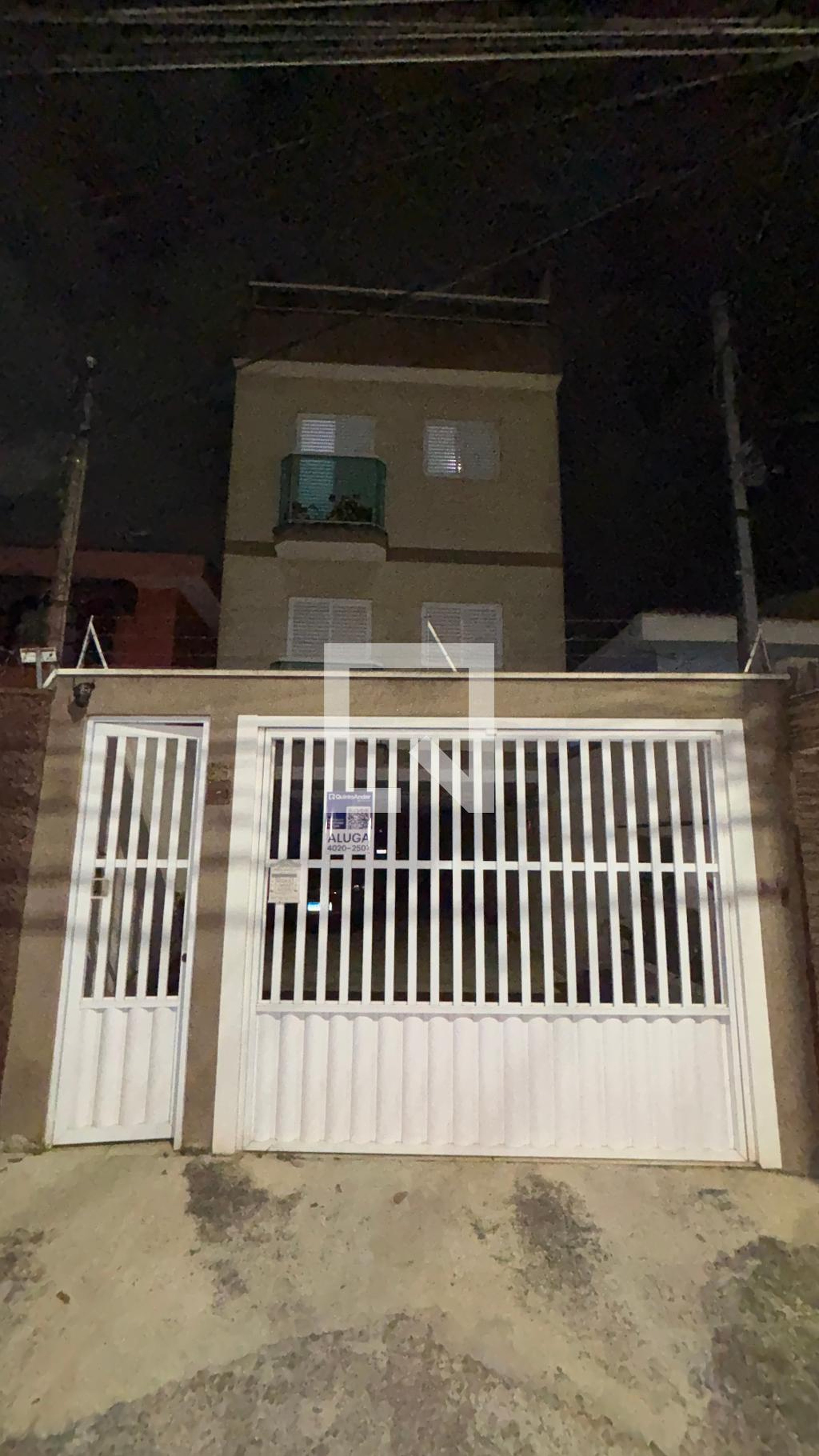 Fachada Condomínio em Rua Paulo Novais, 93