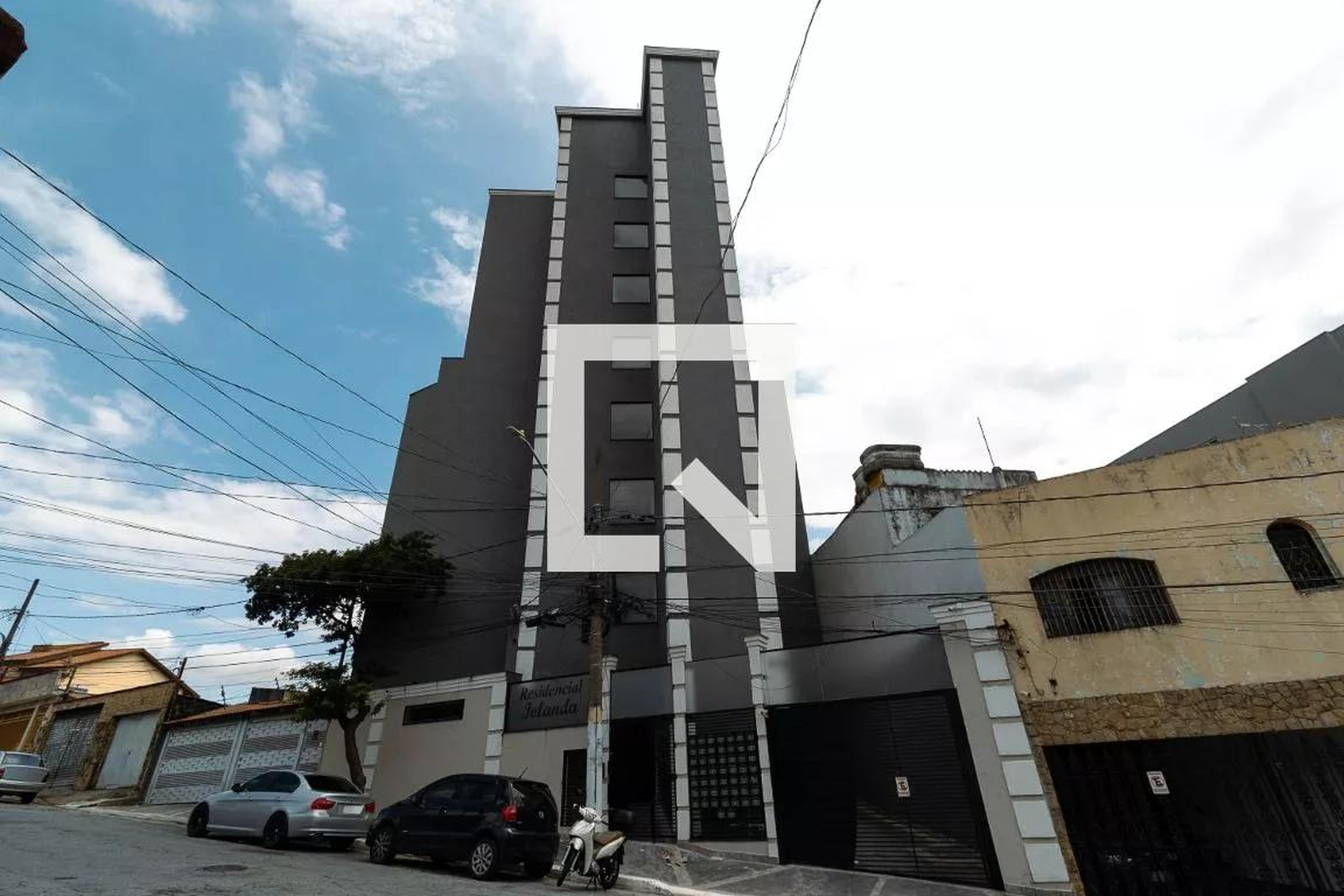 Fachada Residencial Iolanda
