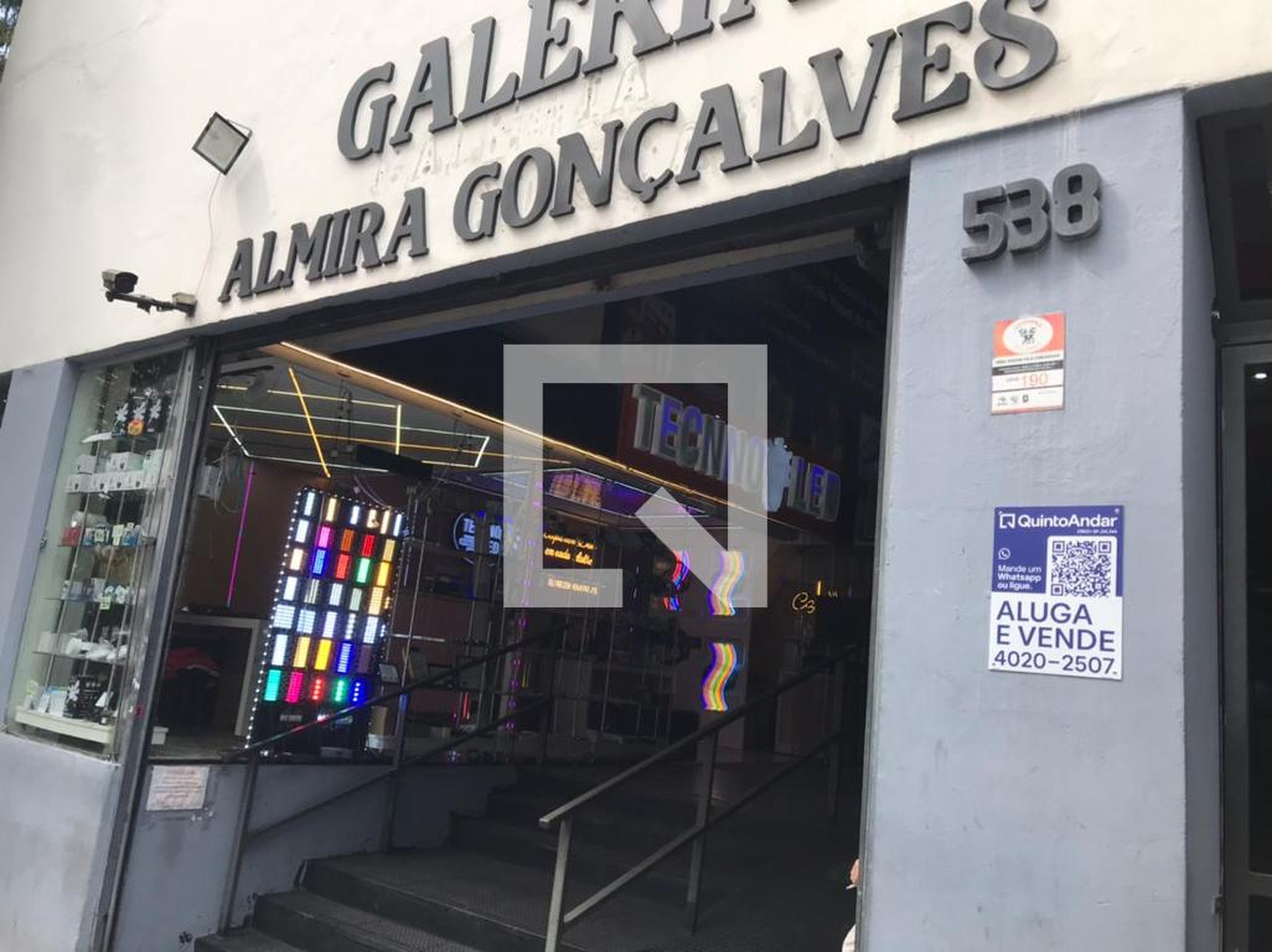 Fachada Condomínio Galeria Almira Gonçalves