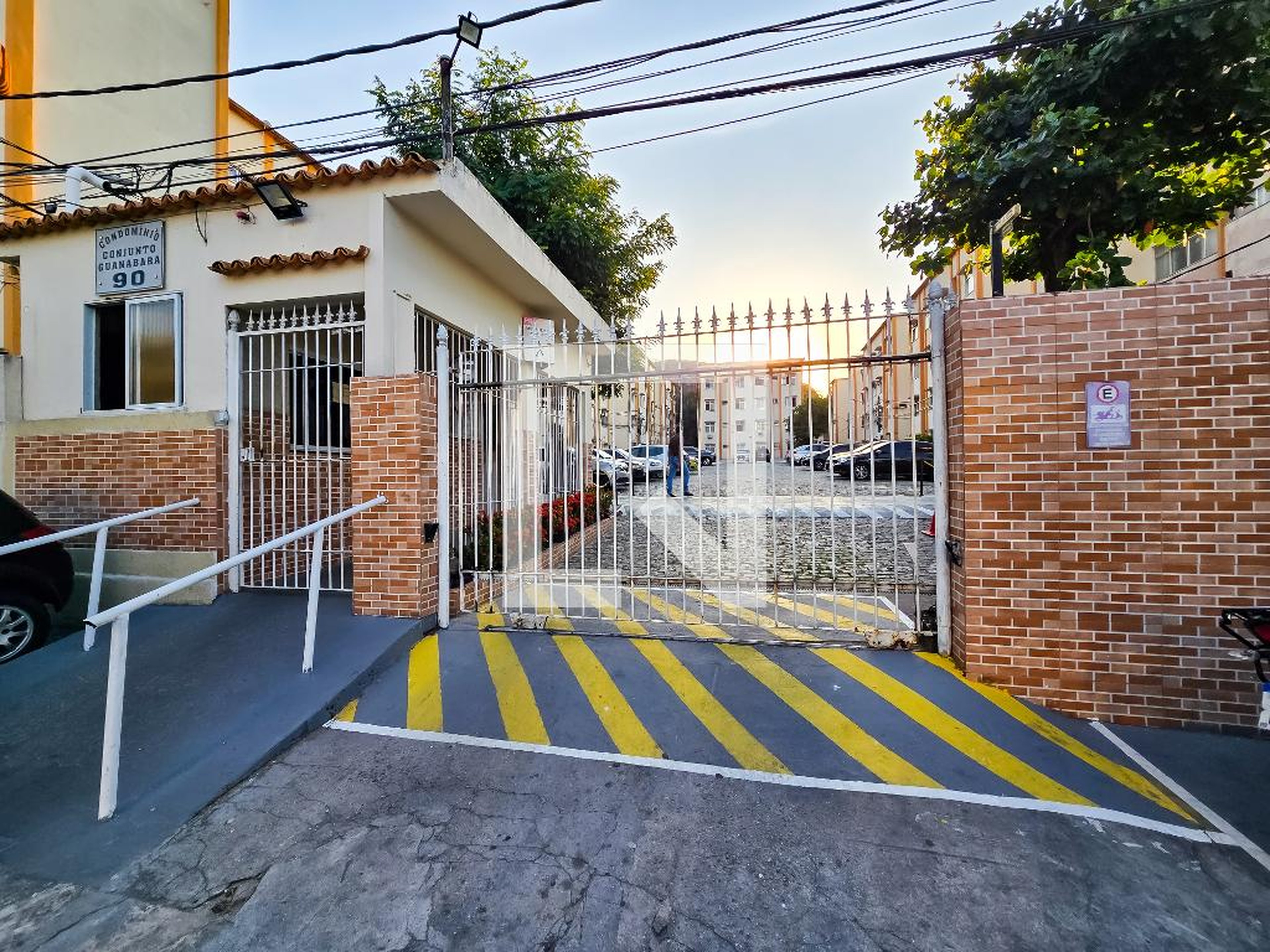 Fachada Condomínio Conjunto Guanabara