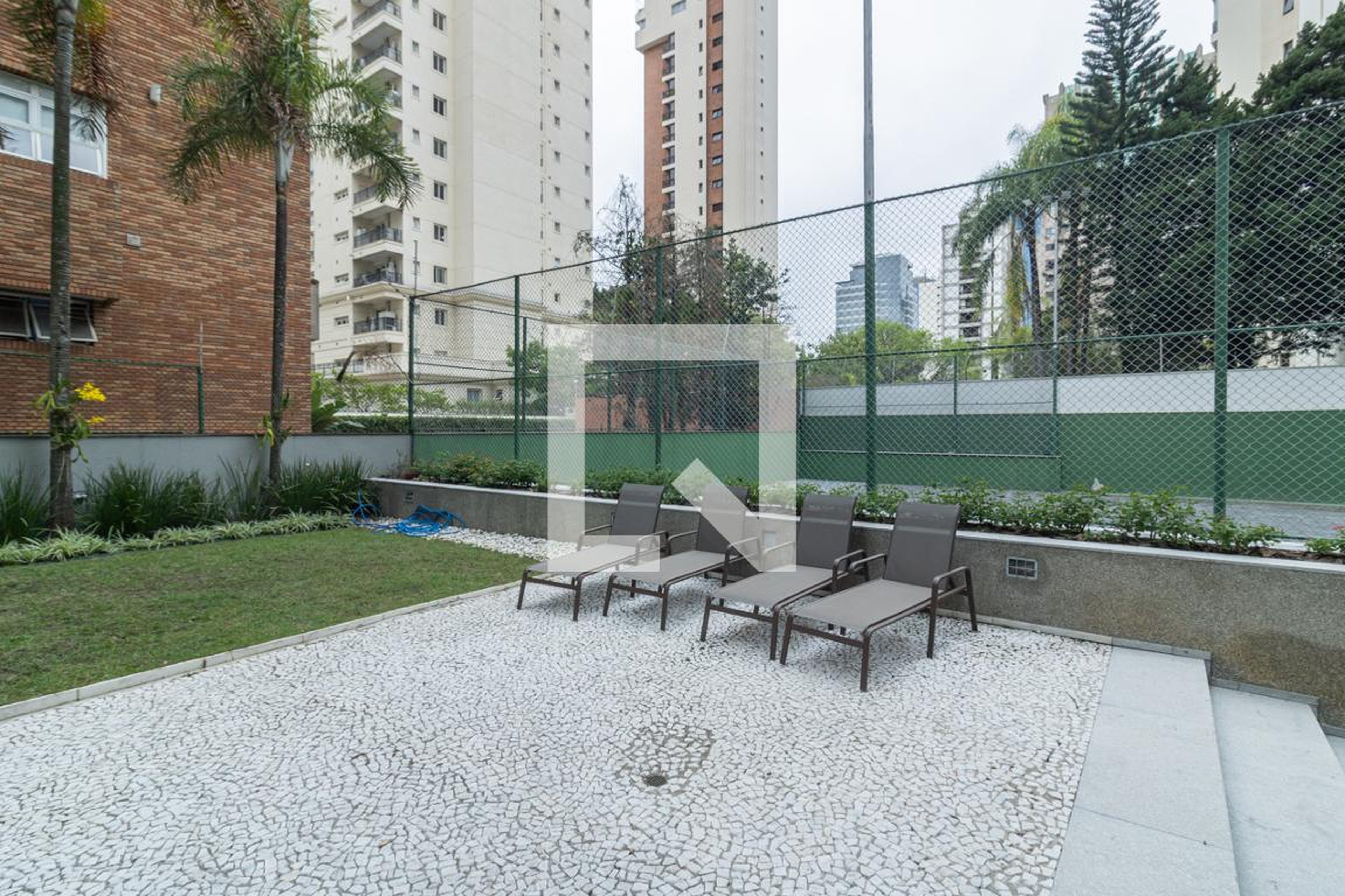 Piscina - Edifício Chartres