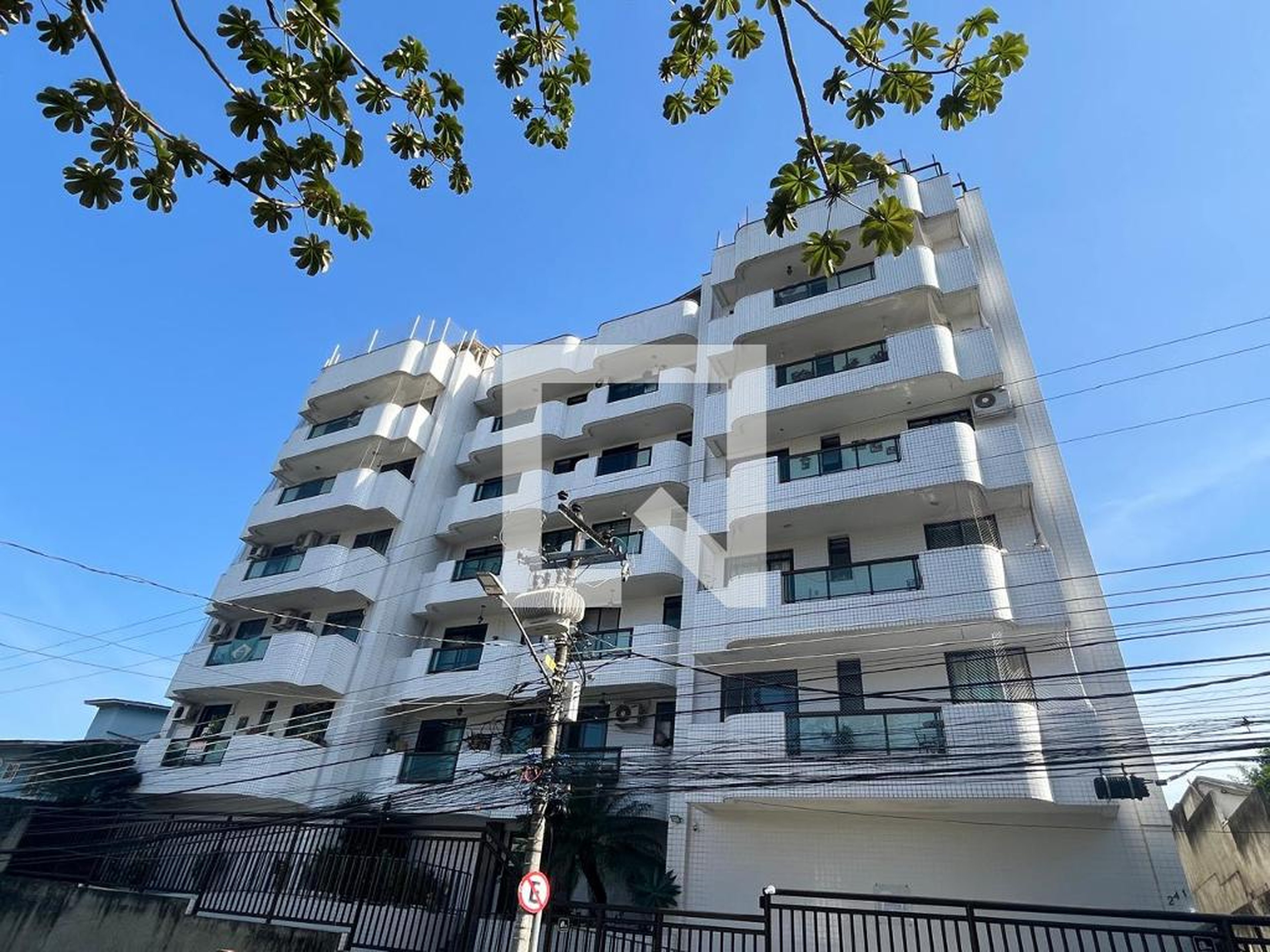 Fachada Condomínio Residencia Luara