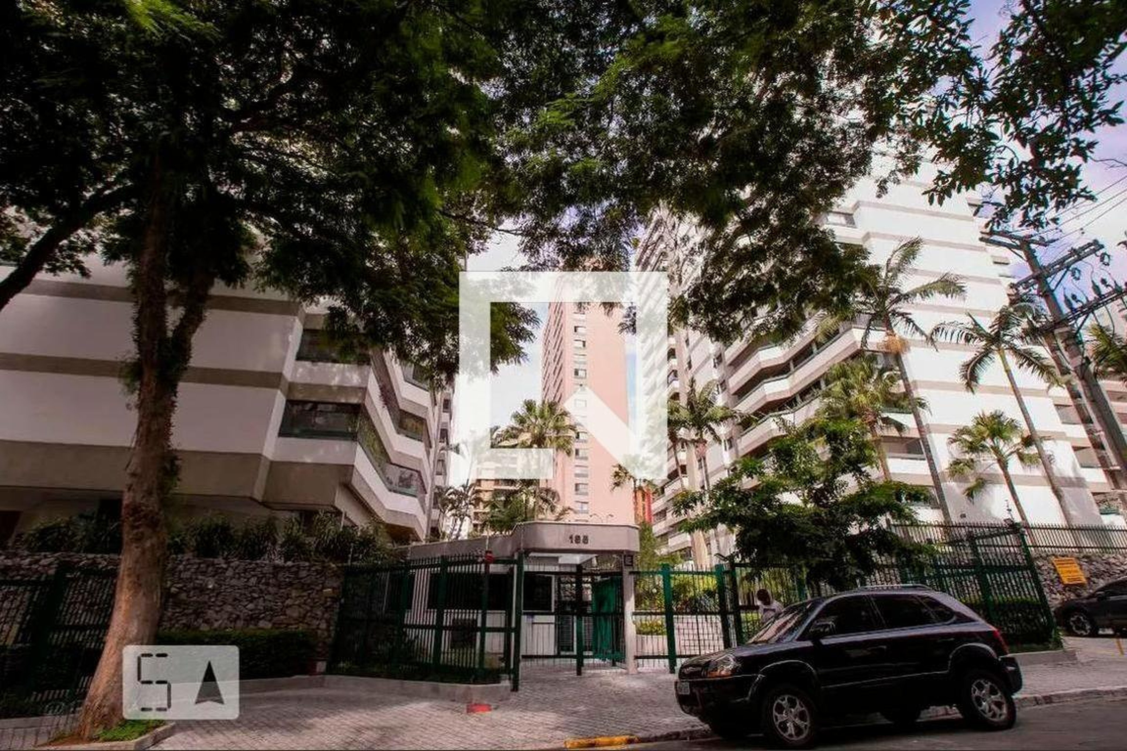 Fachada Condomínio Avis Rara