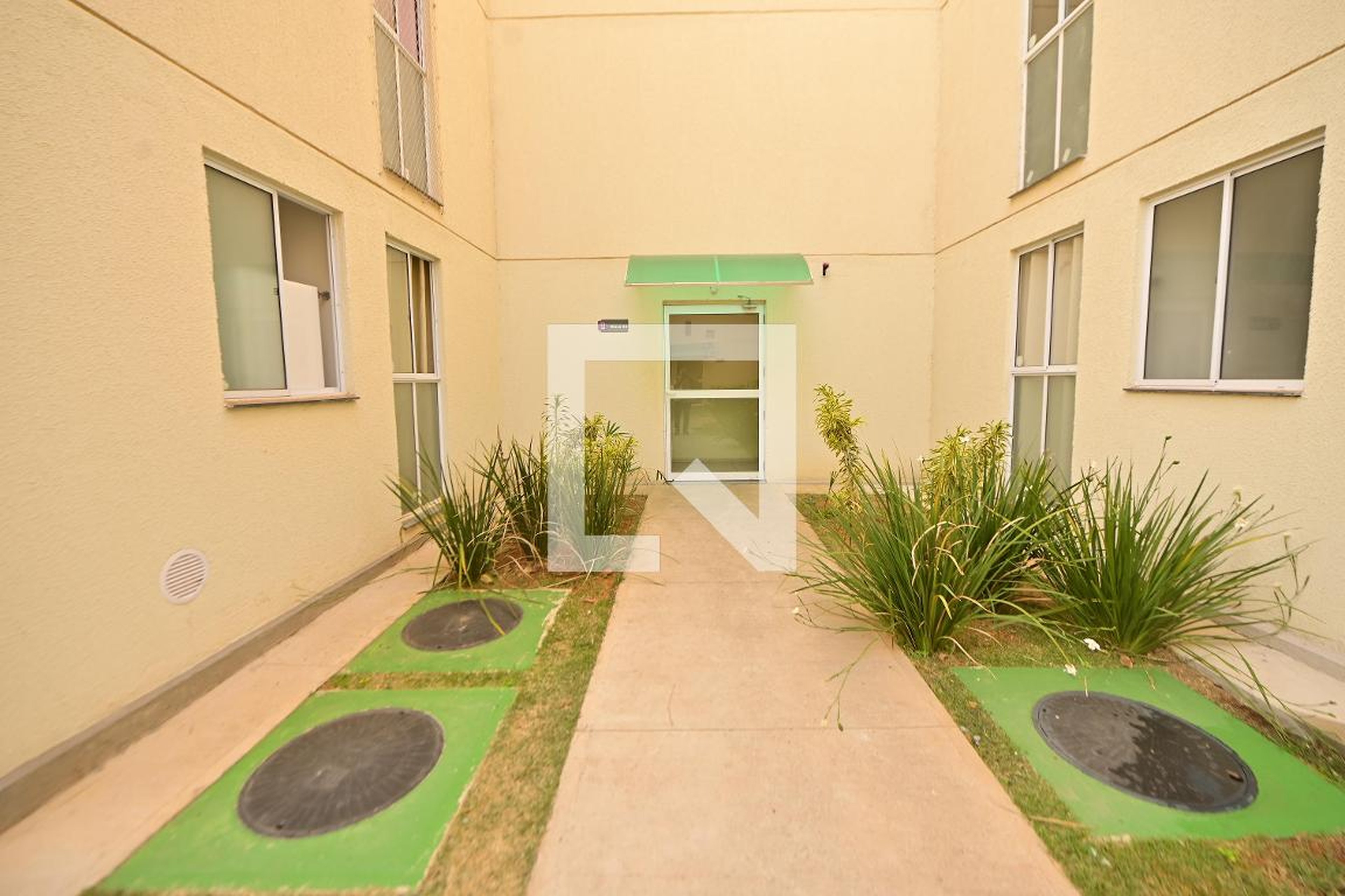 Fachada Condomínio em Rua José do Patrocínio, 515