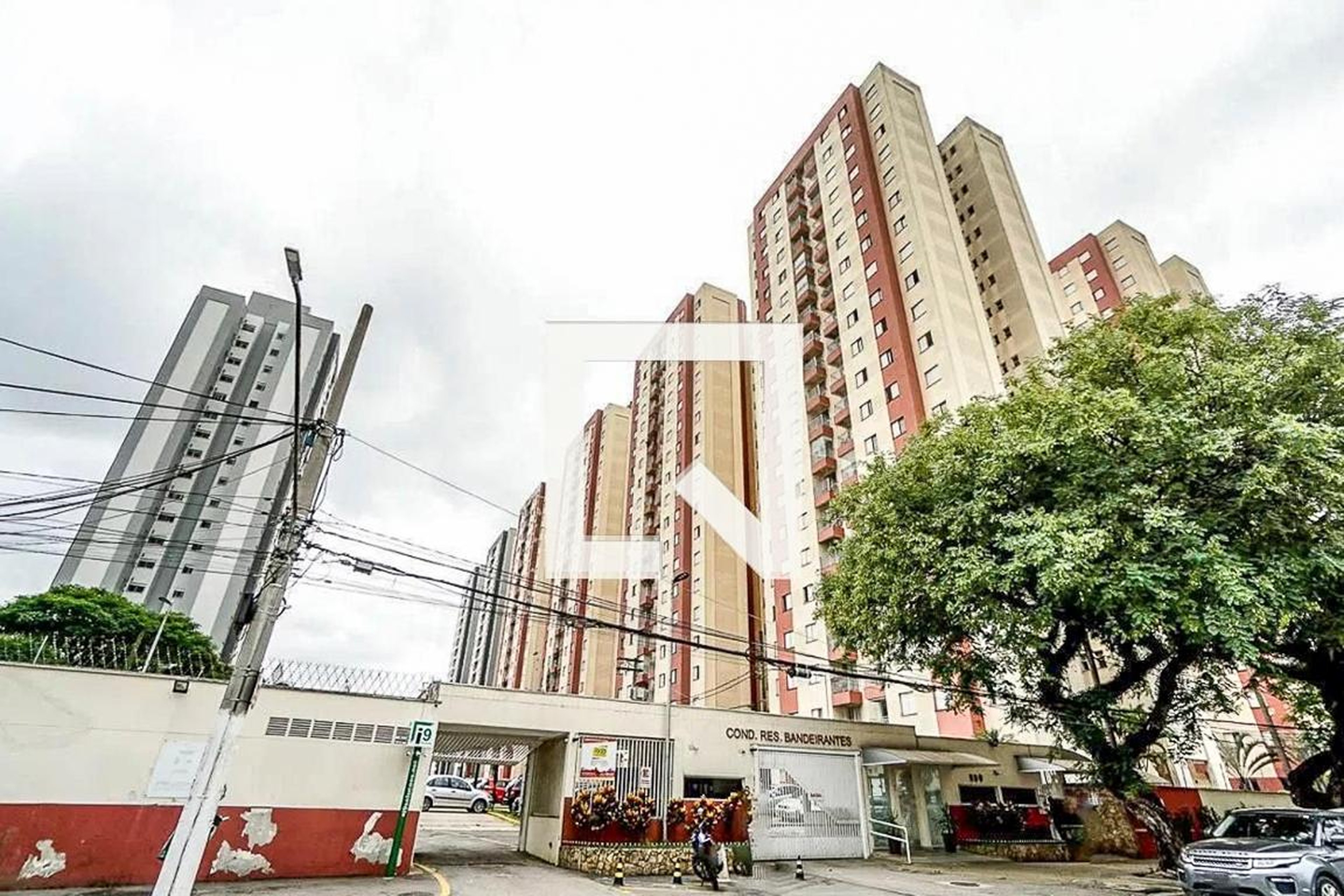Fachada Residencial Bandeirantes