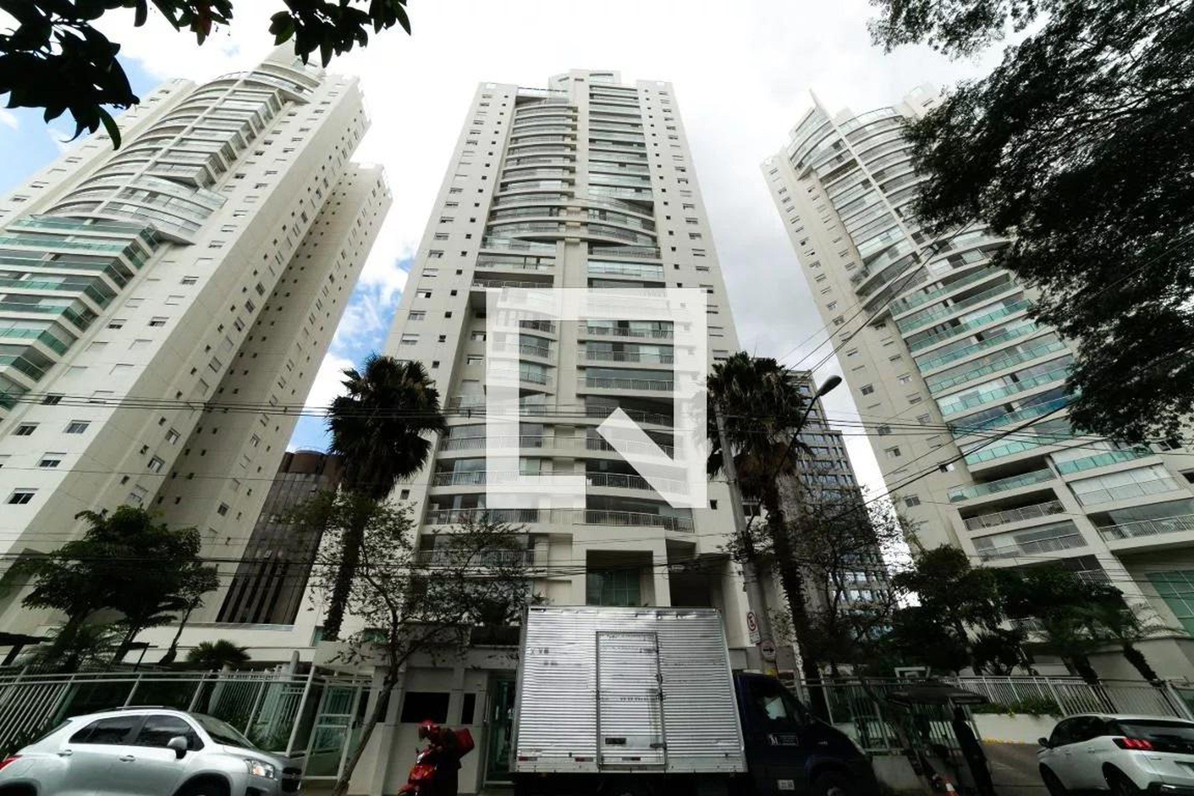 Fachada do Prédio Condomínio Humanari