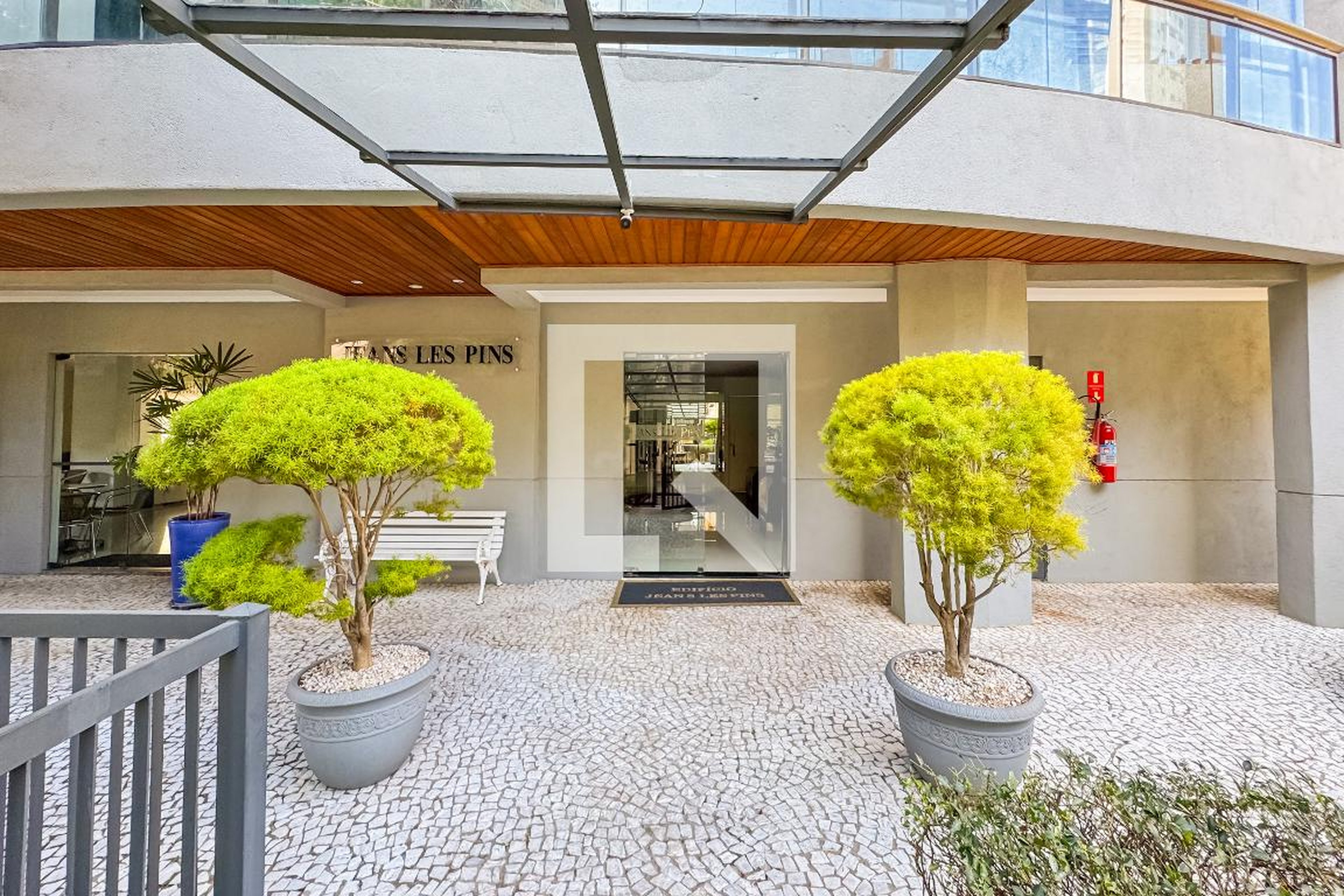 Fachada Condomínio Jean Les Pins