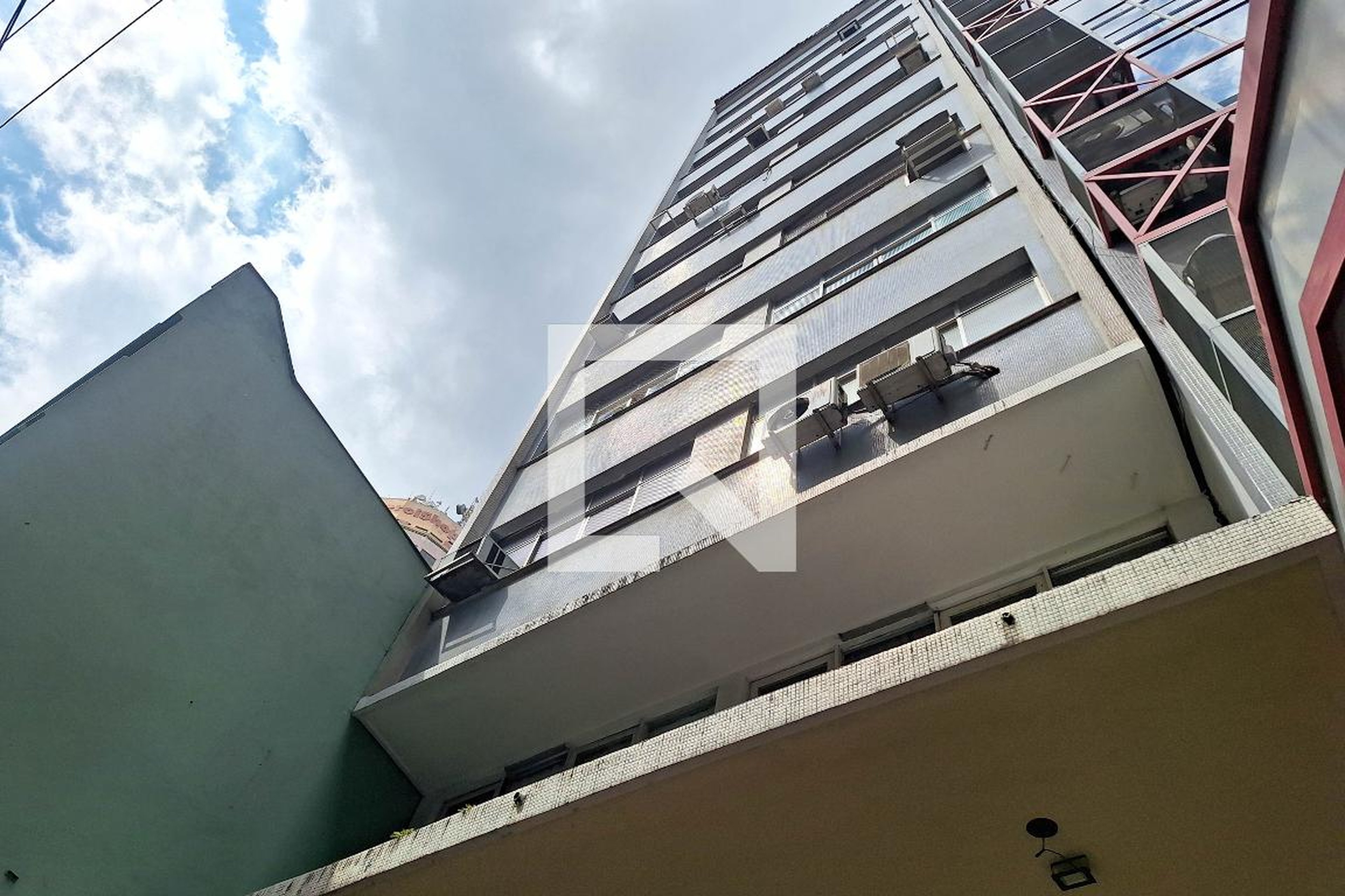 Fachada Condomínio em Rua da Conceição, 158