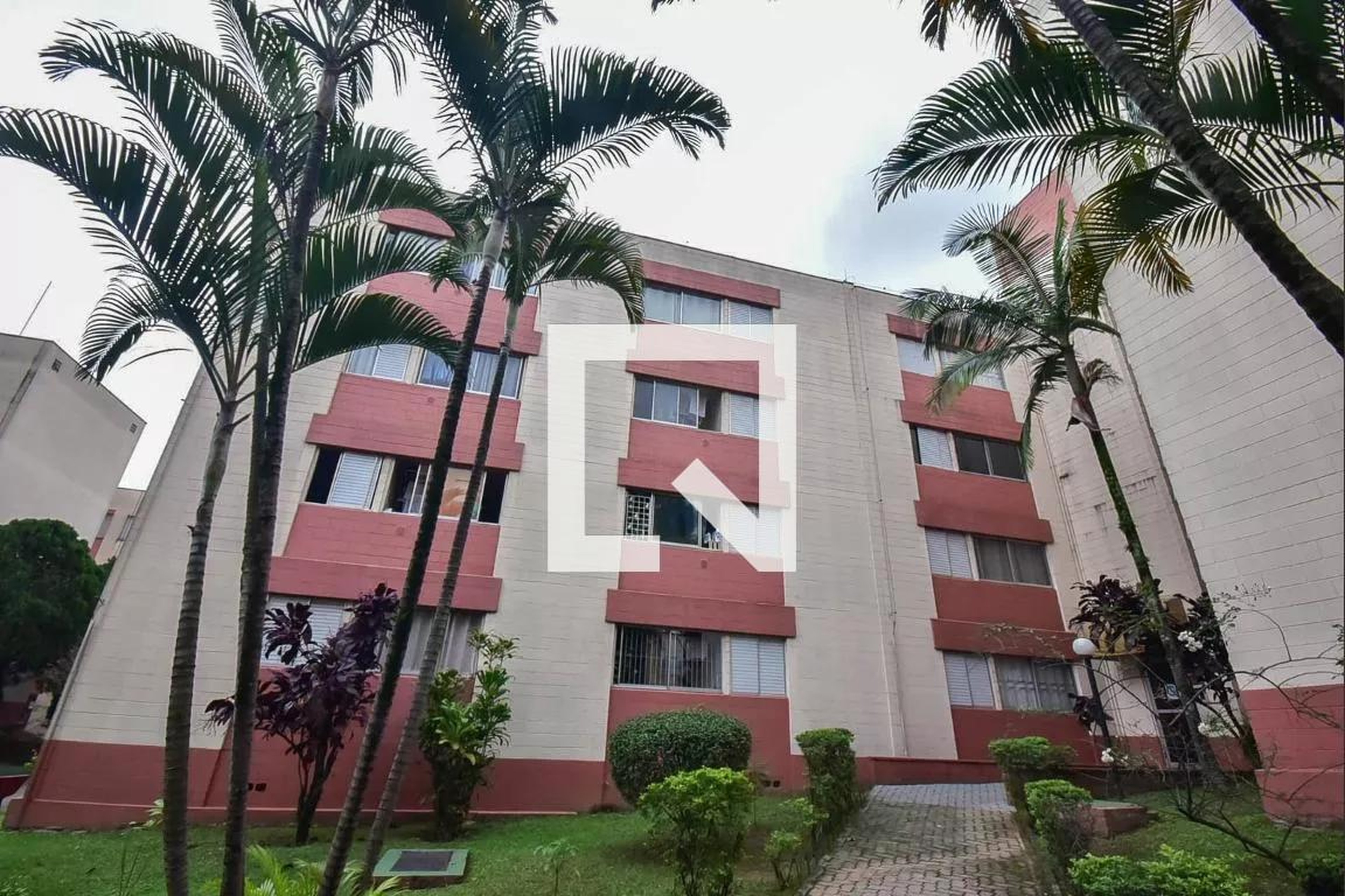 Fachada Condomínio SOLAR DOS PINHEIROS