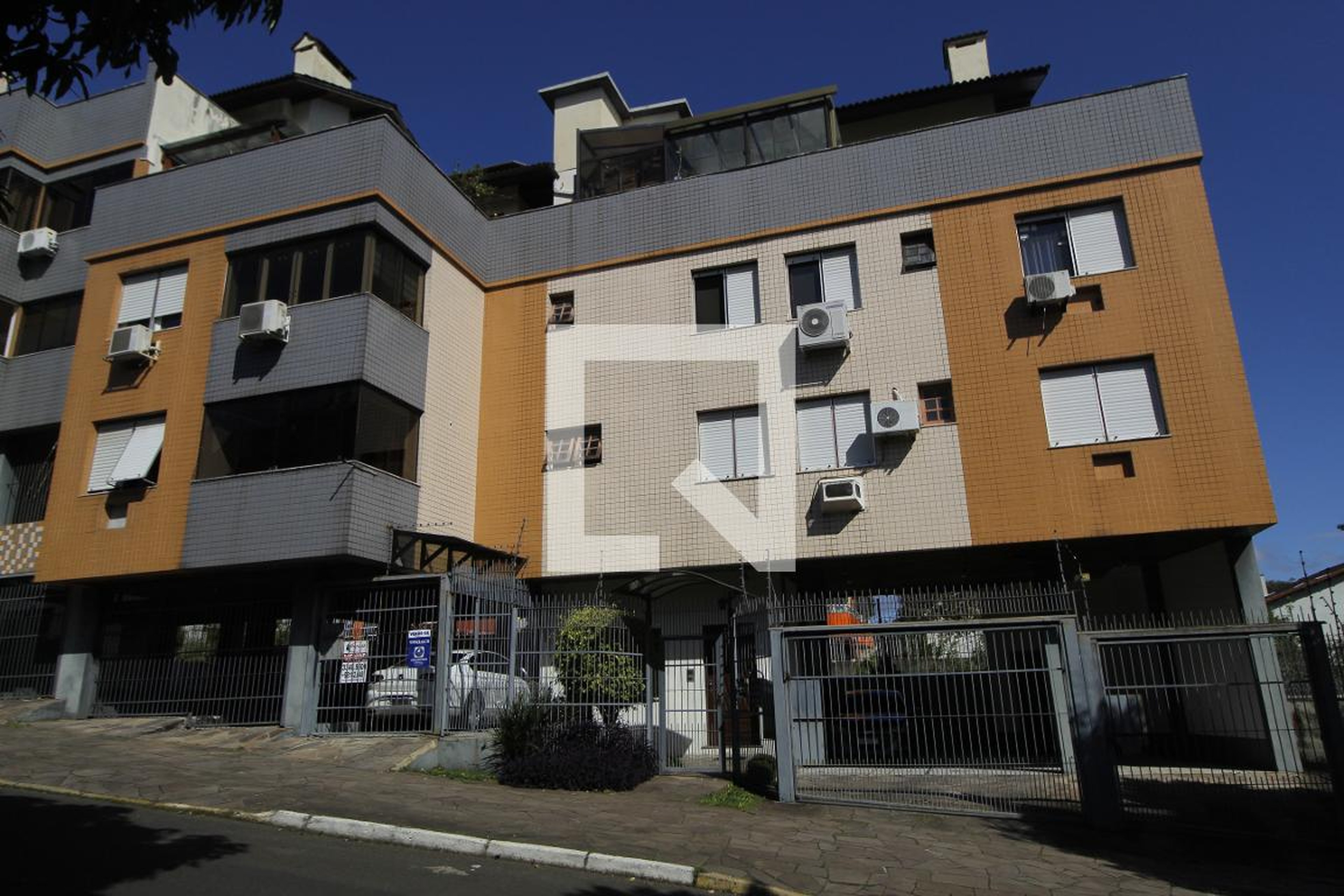 Fachada Condomínio em Adda Mascarenhas de Moraes, 1083