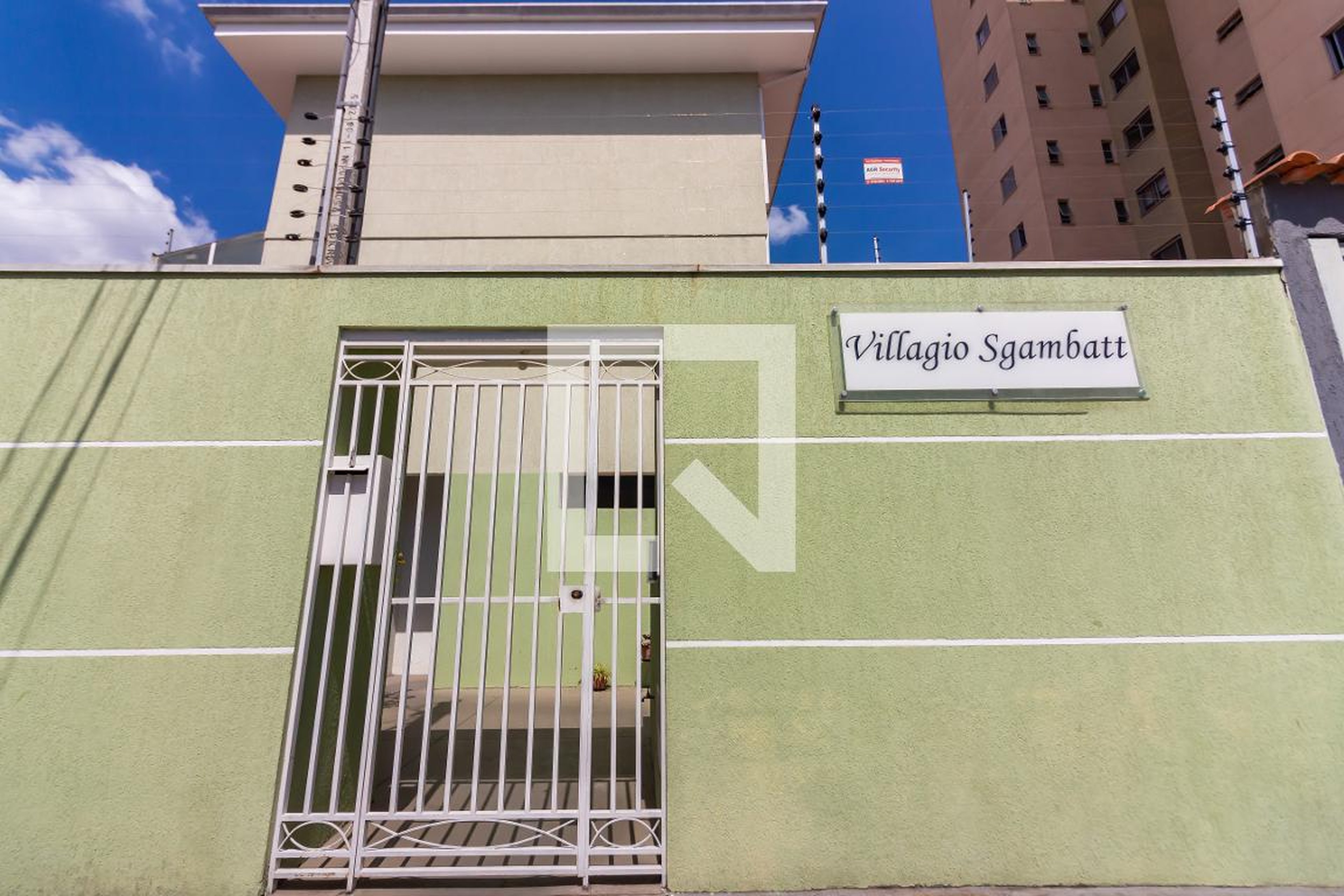 Fachada Residencial Villaggio Sgambatt