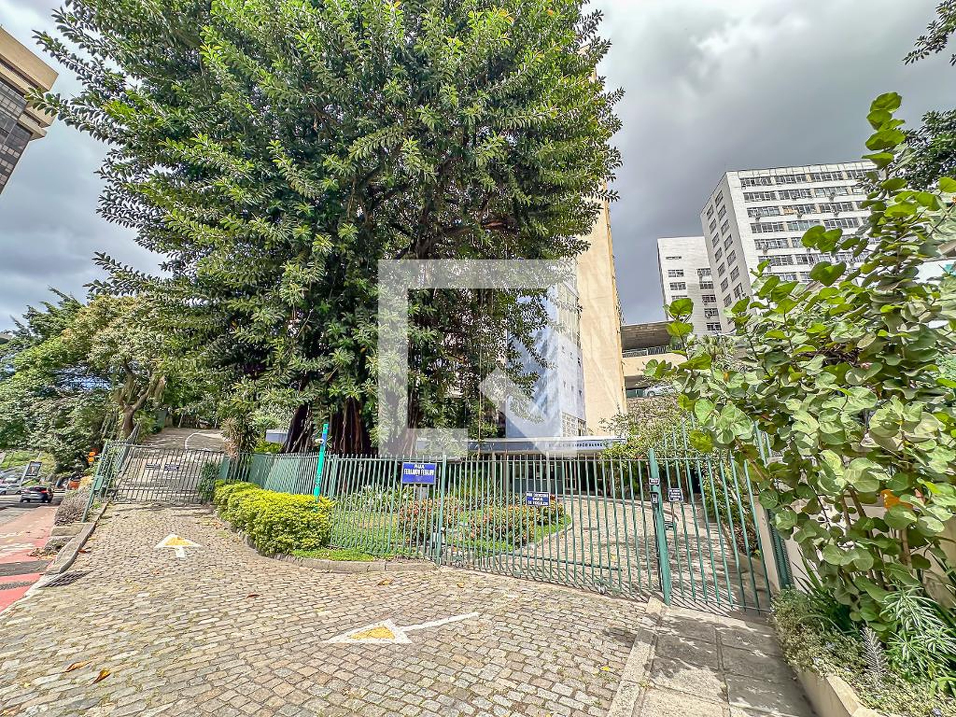 Fachada Condomínio Julio de Barros Barreto