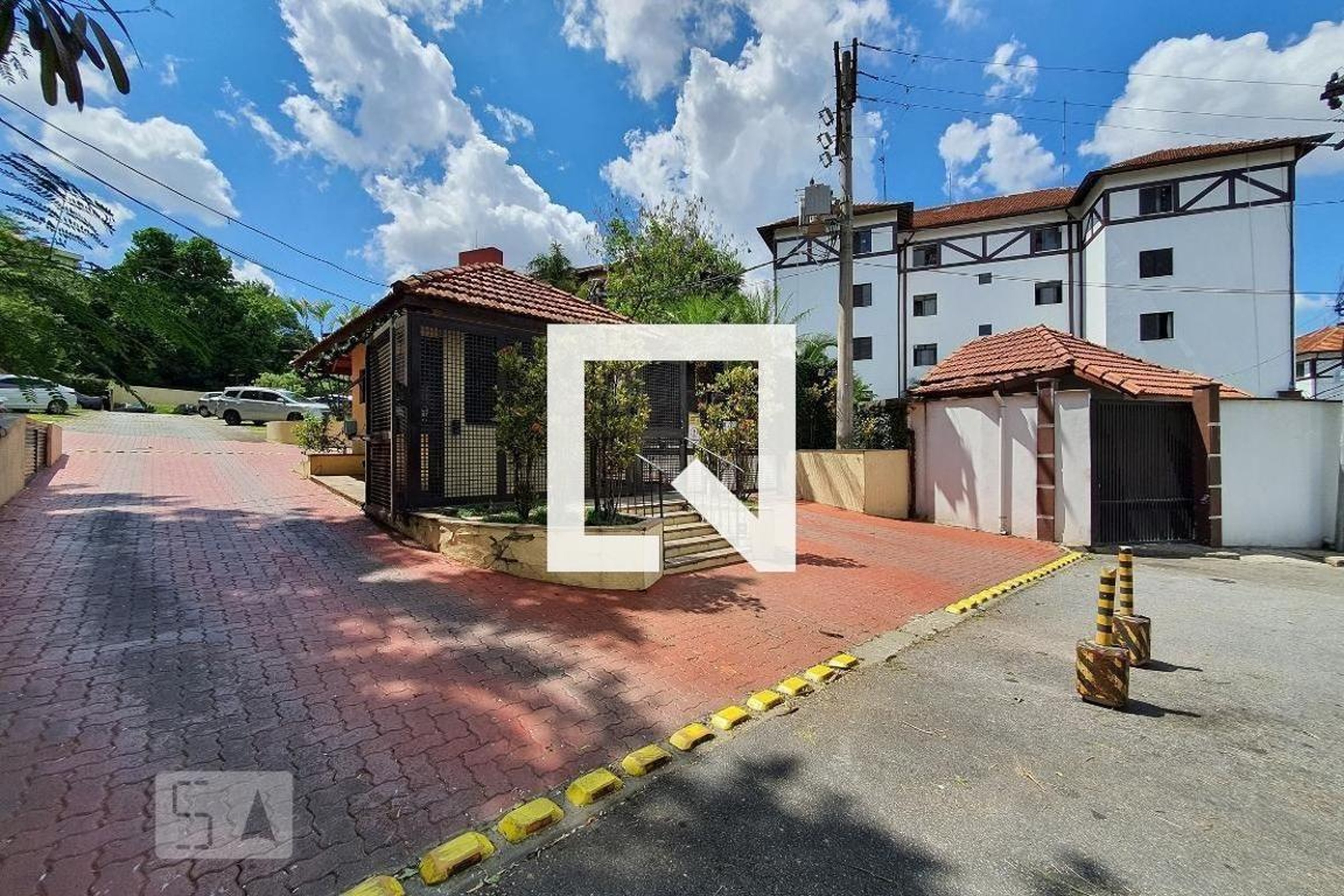 Fachada Condomínio Vila Suíça II