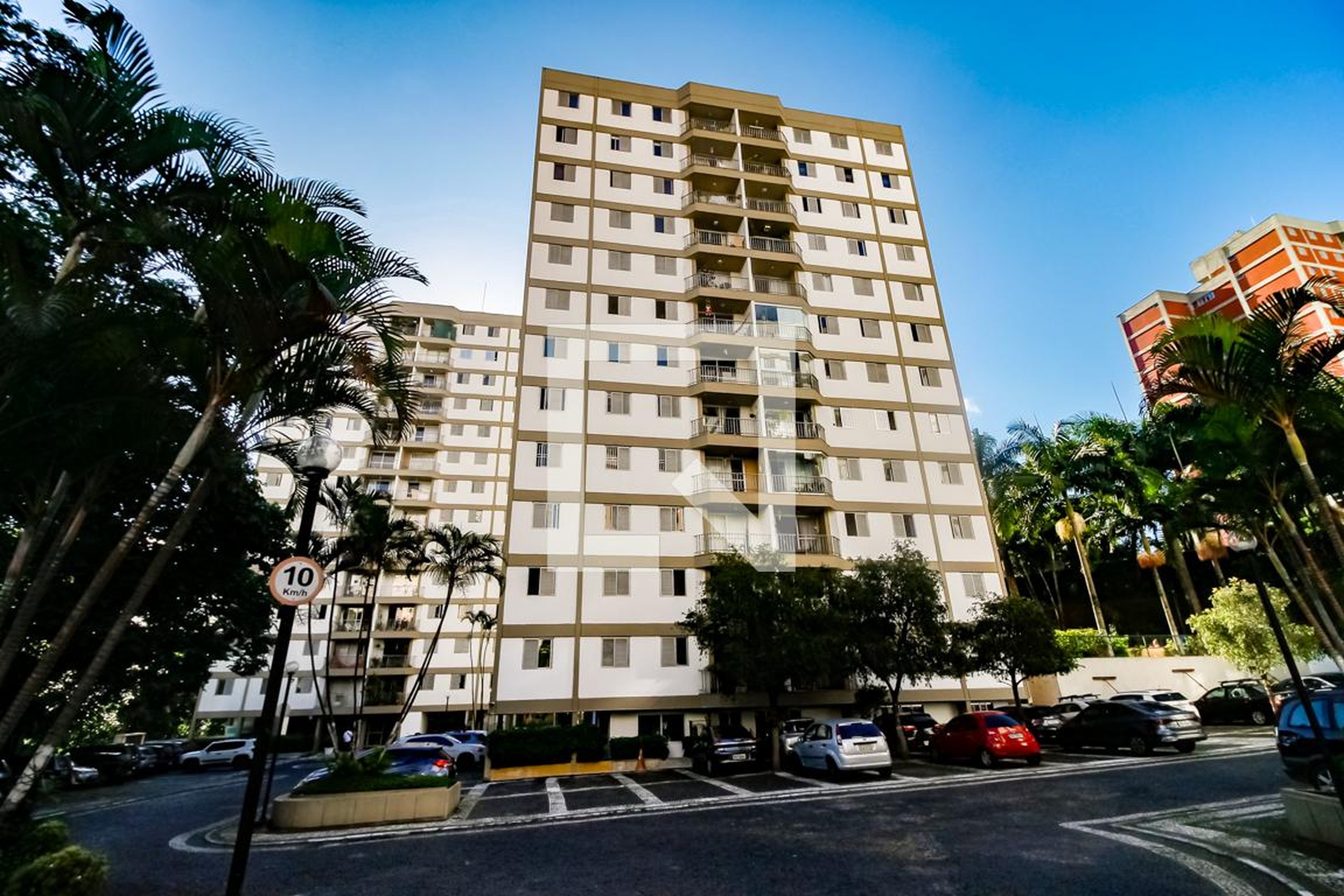 Fachada do Prédio Condomínio Maison Dor