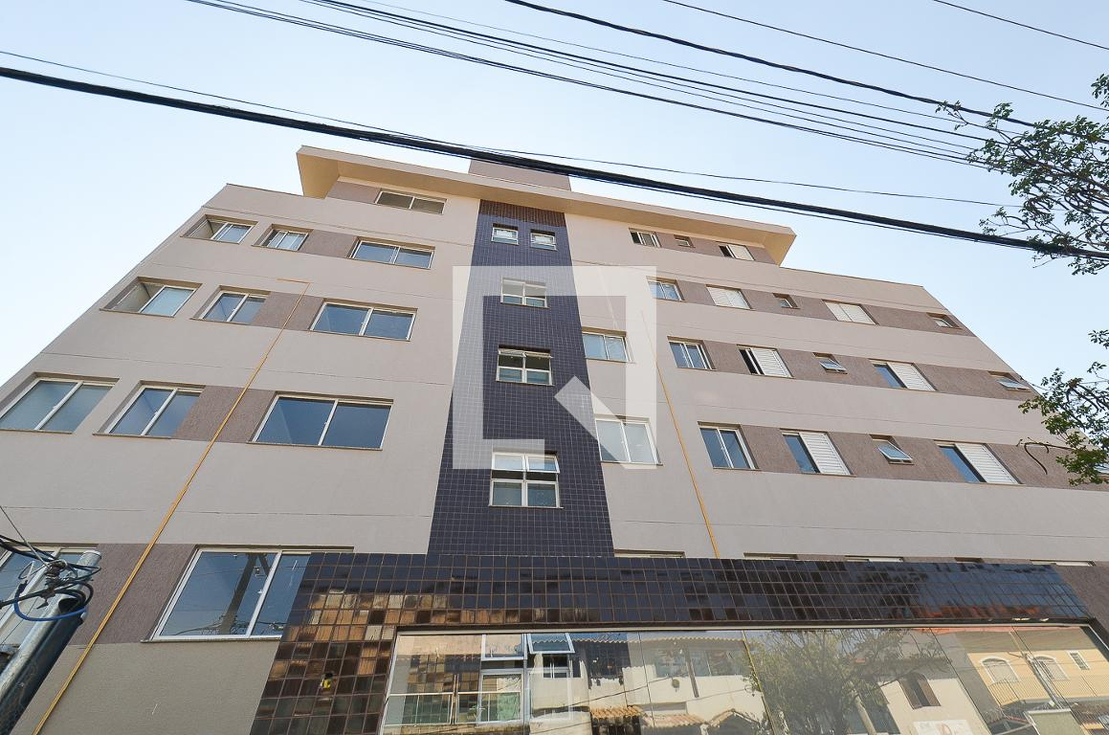 Fachada Condomínio em Rua Professor Bressane, 77