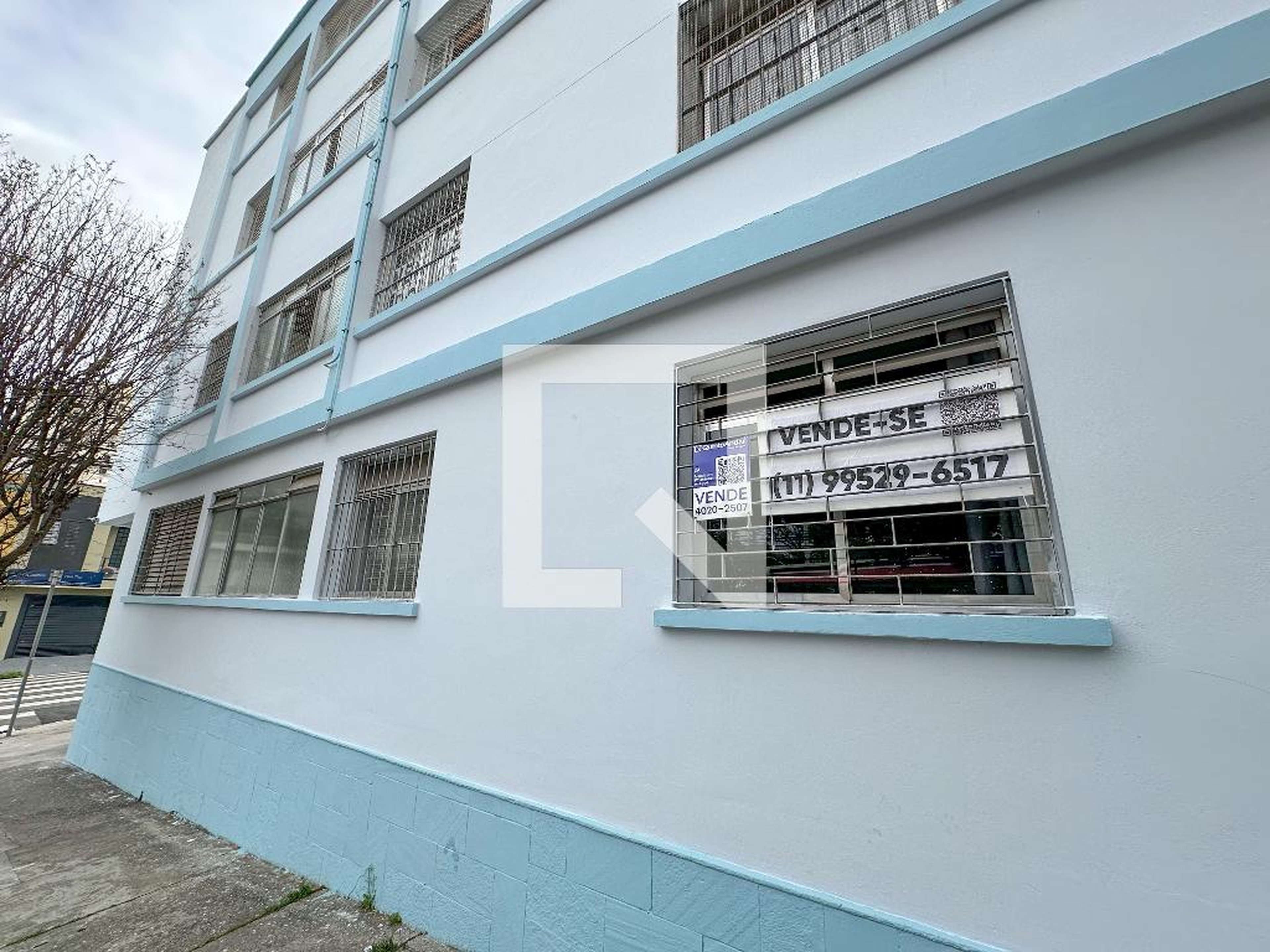 Fachada Condomínio em Rua Tito, 1476