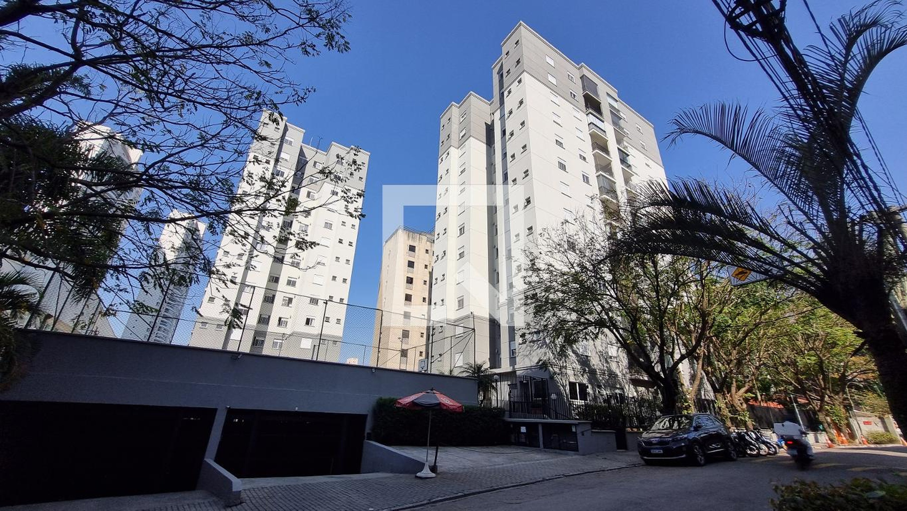 Fachada Condomínio Torres de Gênova
