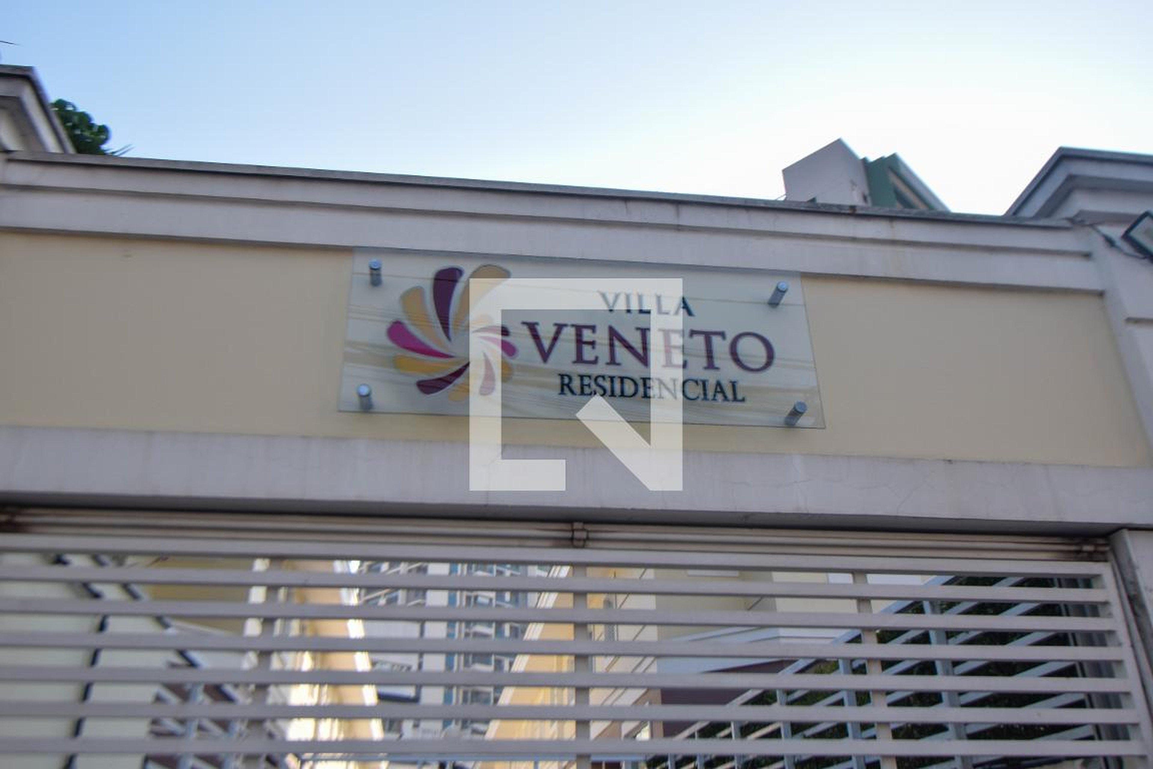 Fachada Residencial Villa Veneto