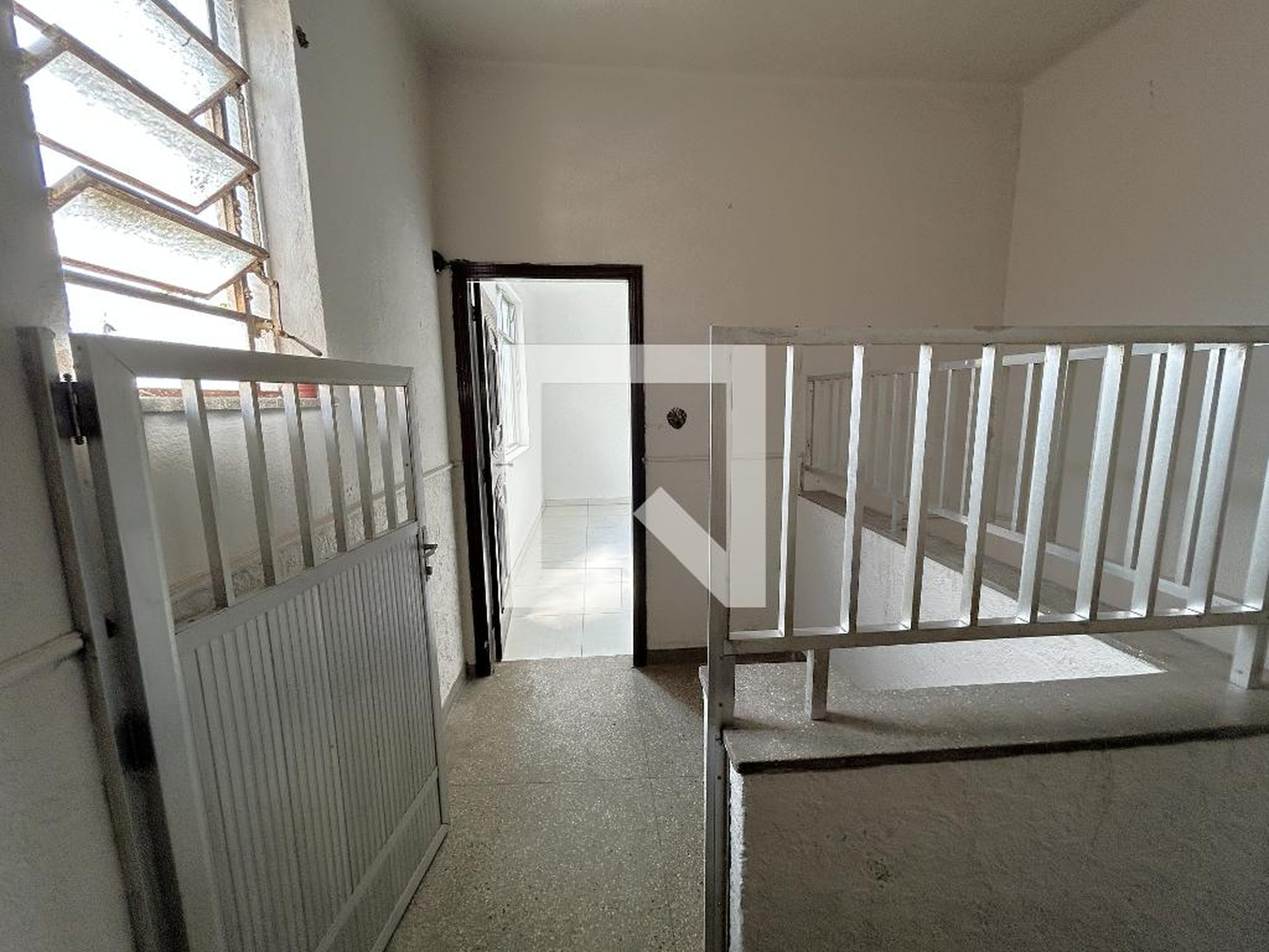 Hall - null