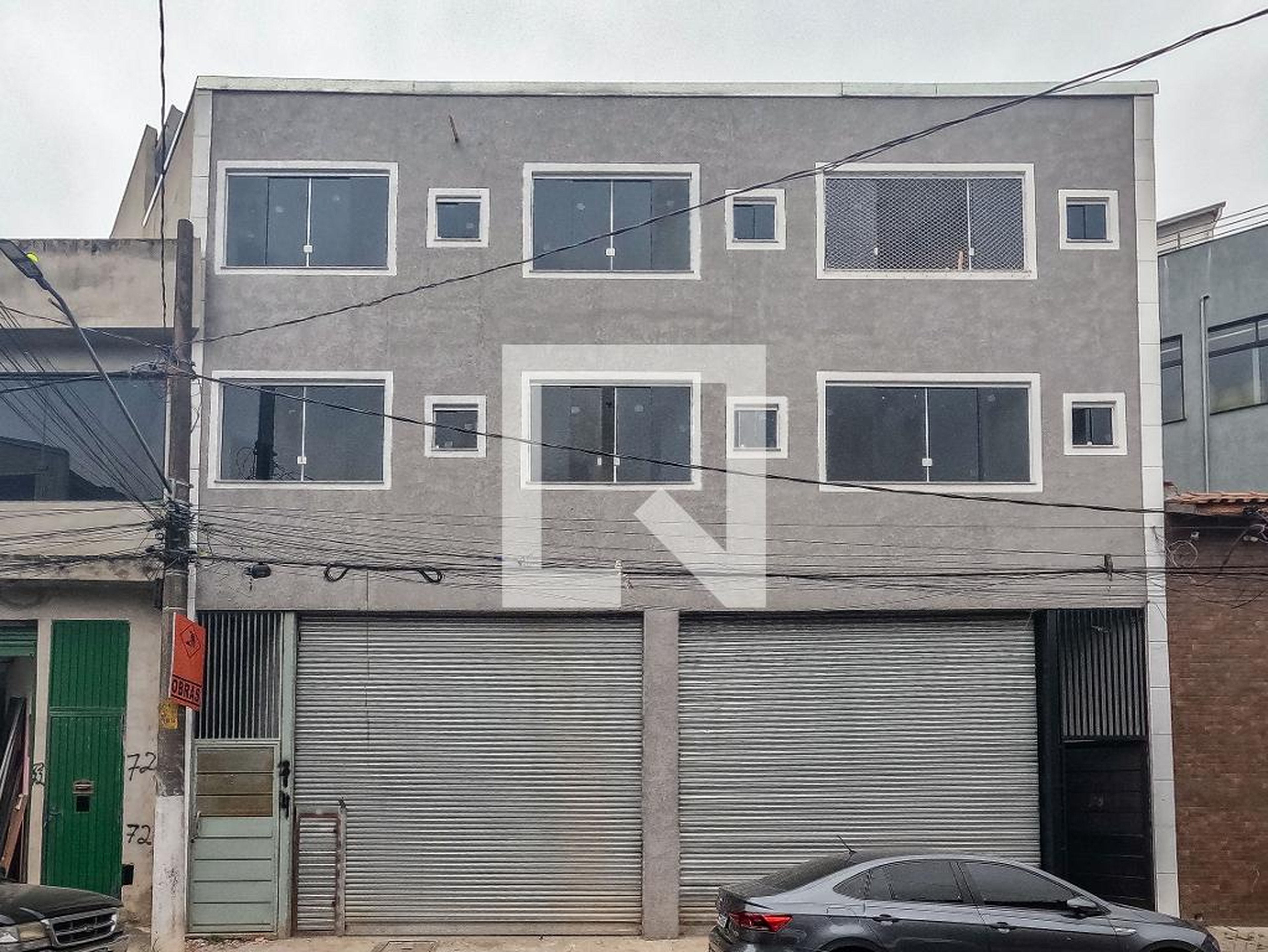 Fachada Condomínio em Rua Uru, 74