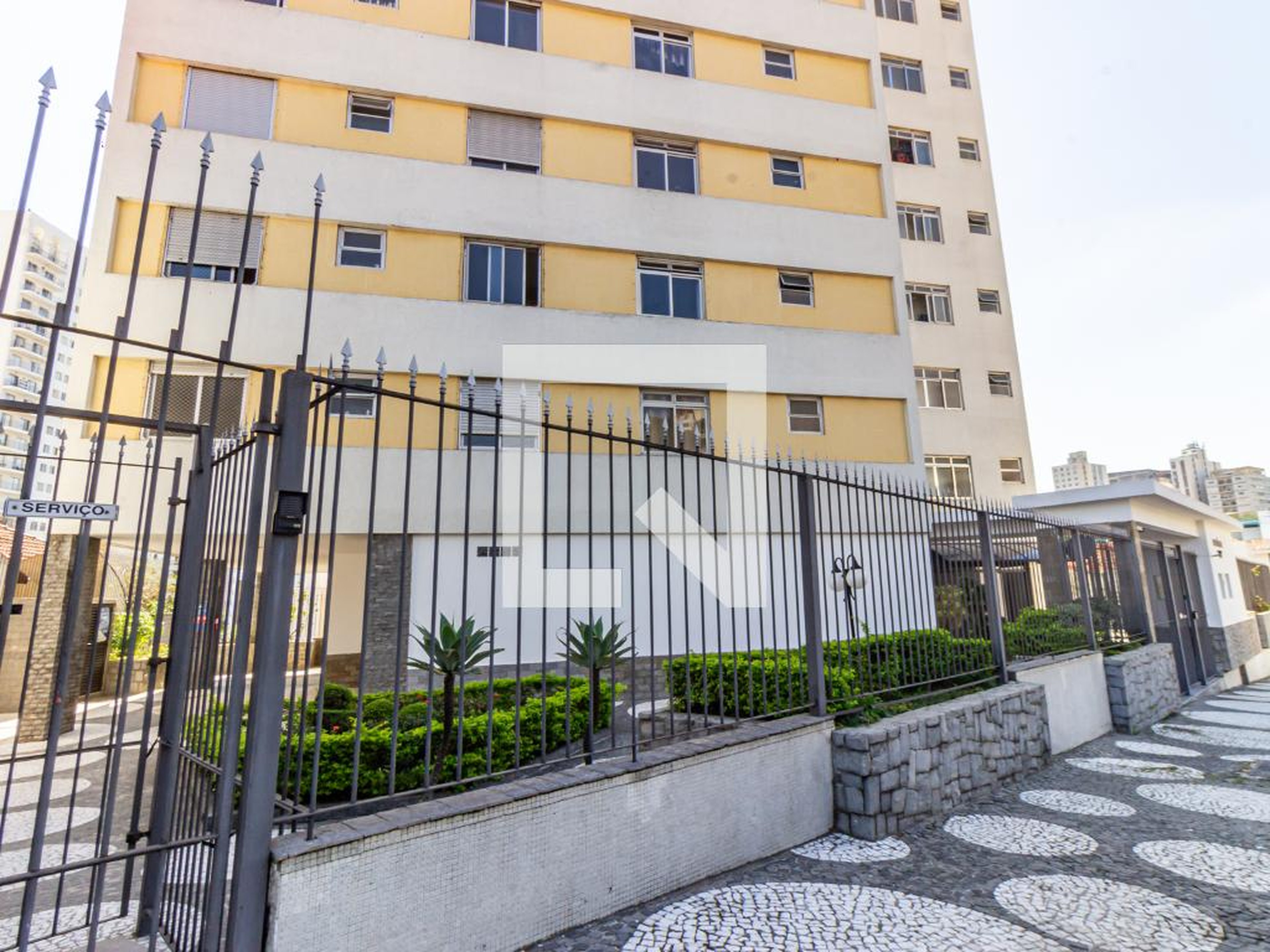 Fachada Edificio Neopolis