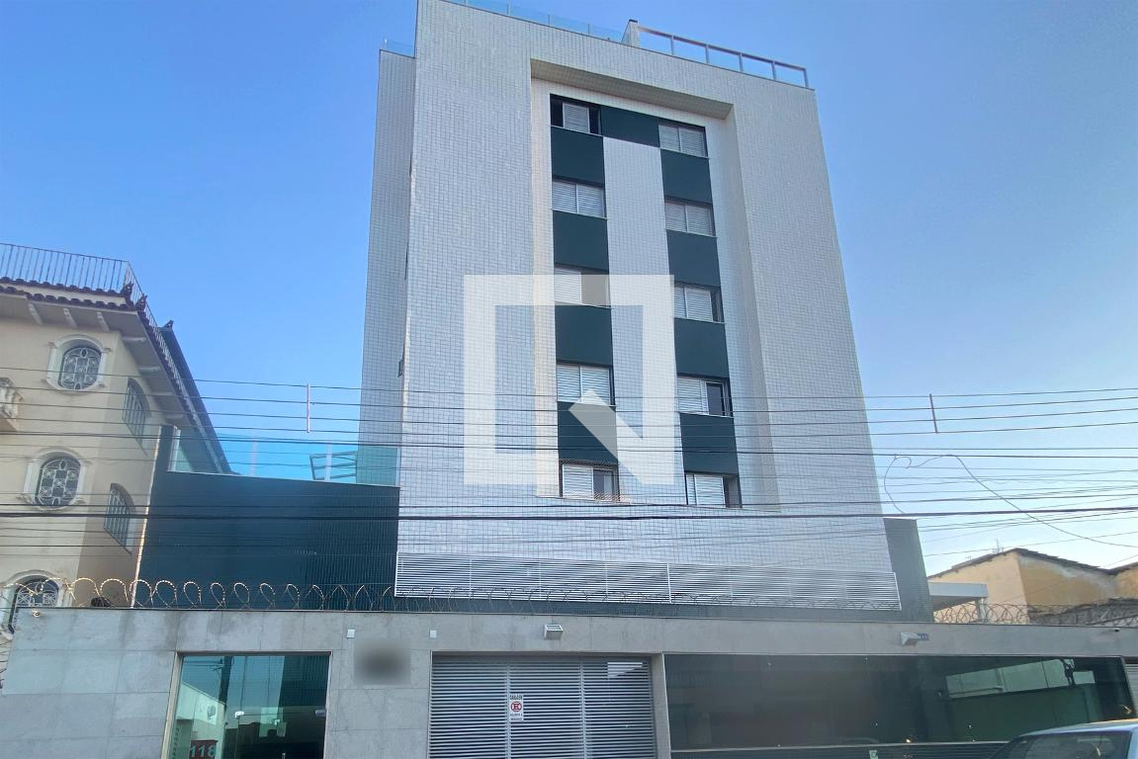 Fachada Condomínio em Rua Vicentina de Souza, 118