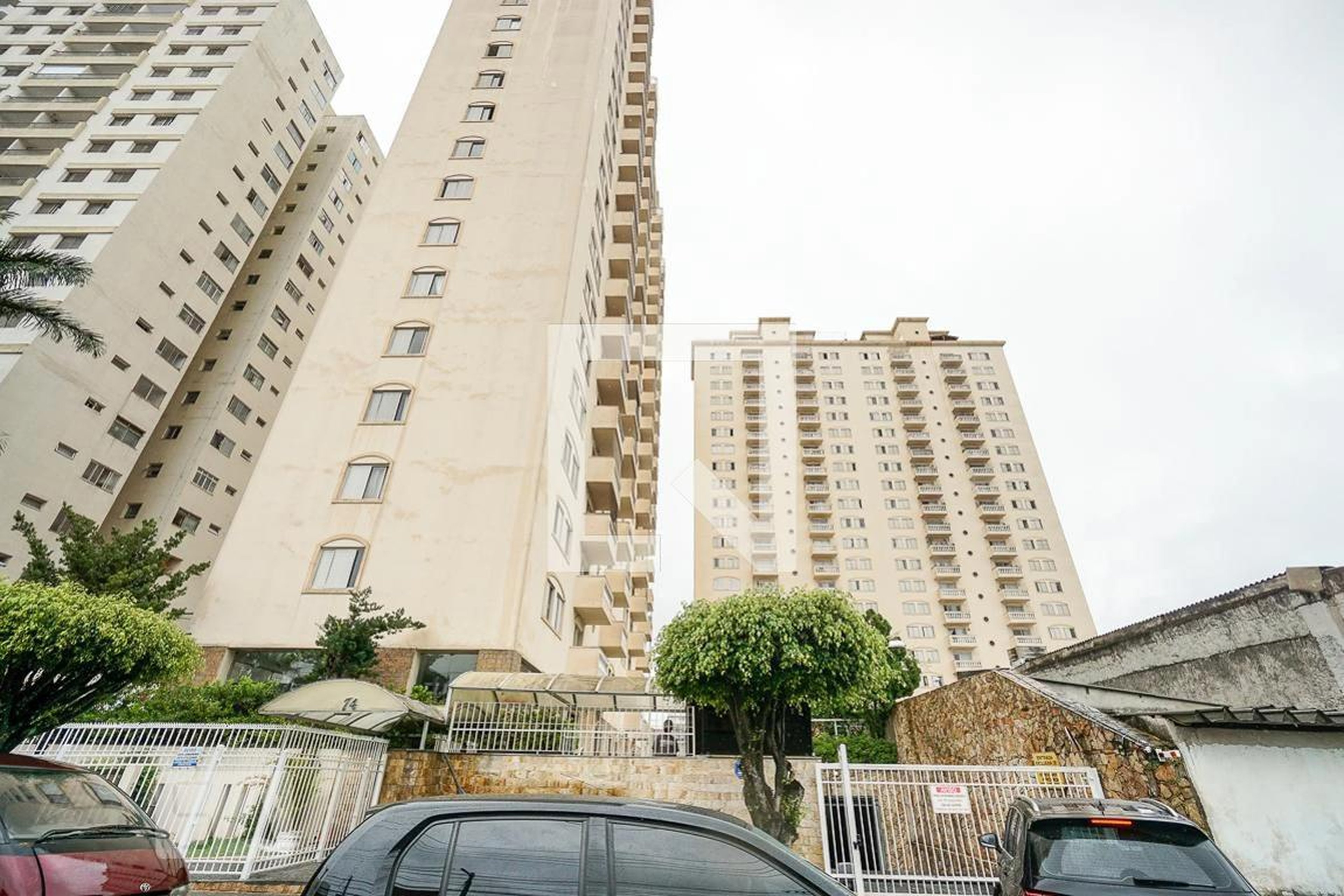 Fachada Condomínio Maria da Glória