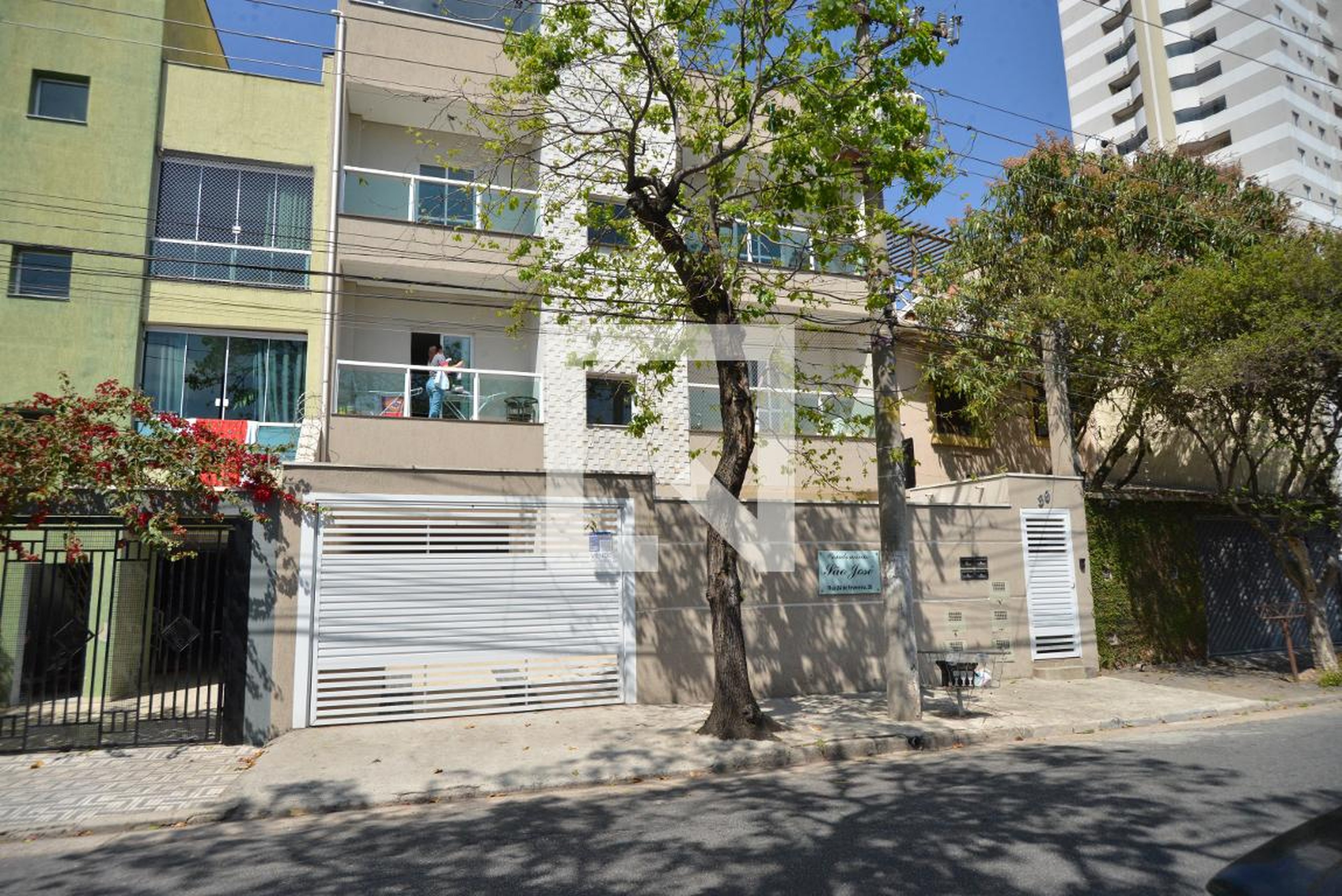 Fachada do Prédio Condomínio em Rua Vinte e Quatro de Fevereiro, 36