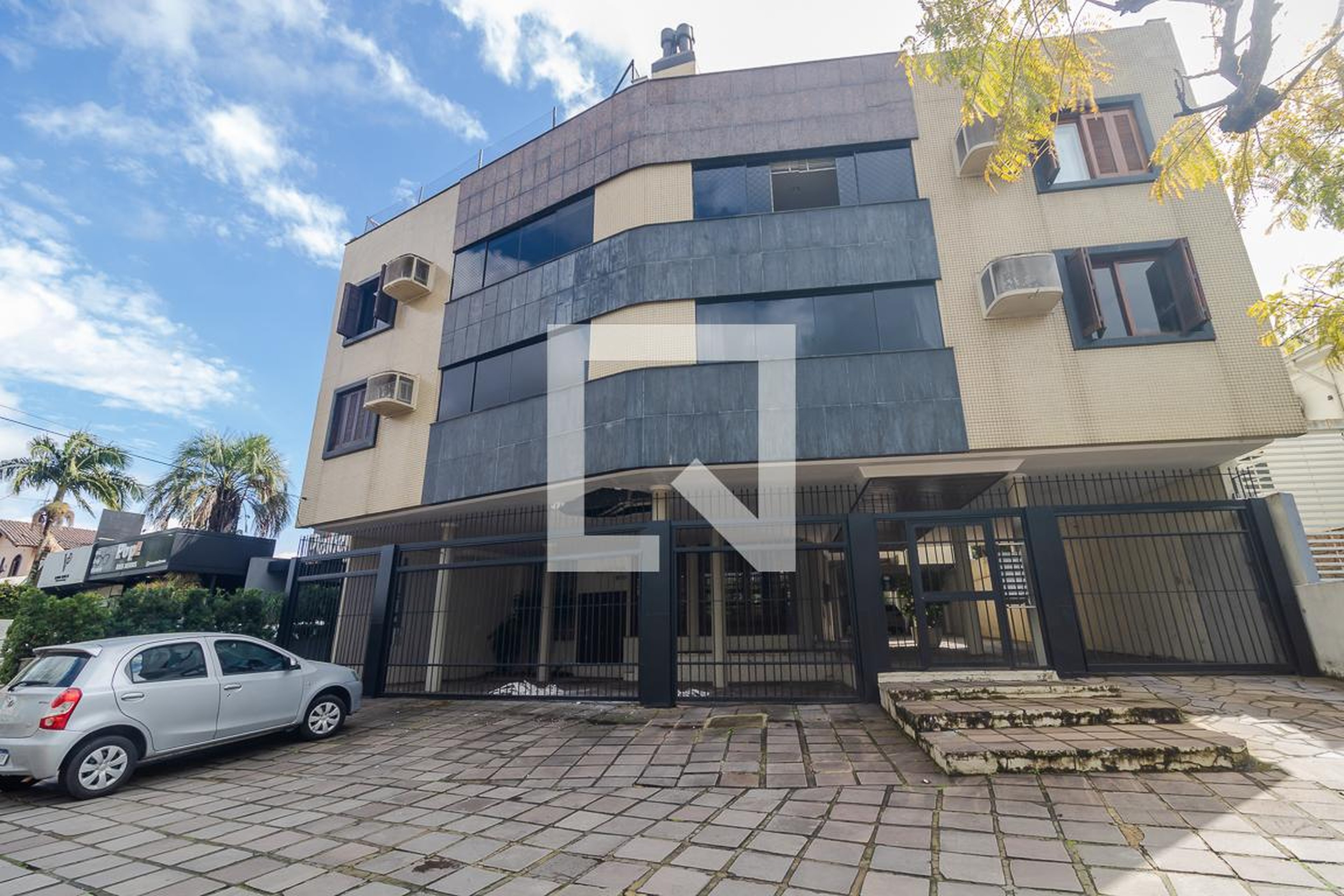 Fachada Condomínio em Avenida Pereira Passos, 1190