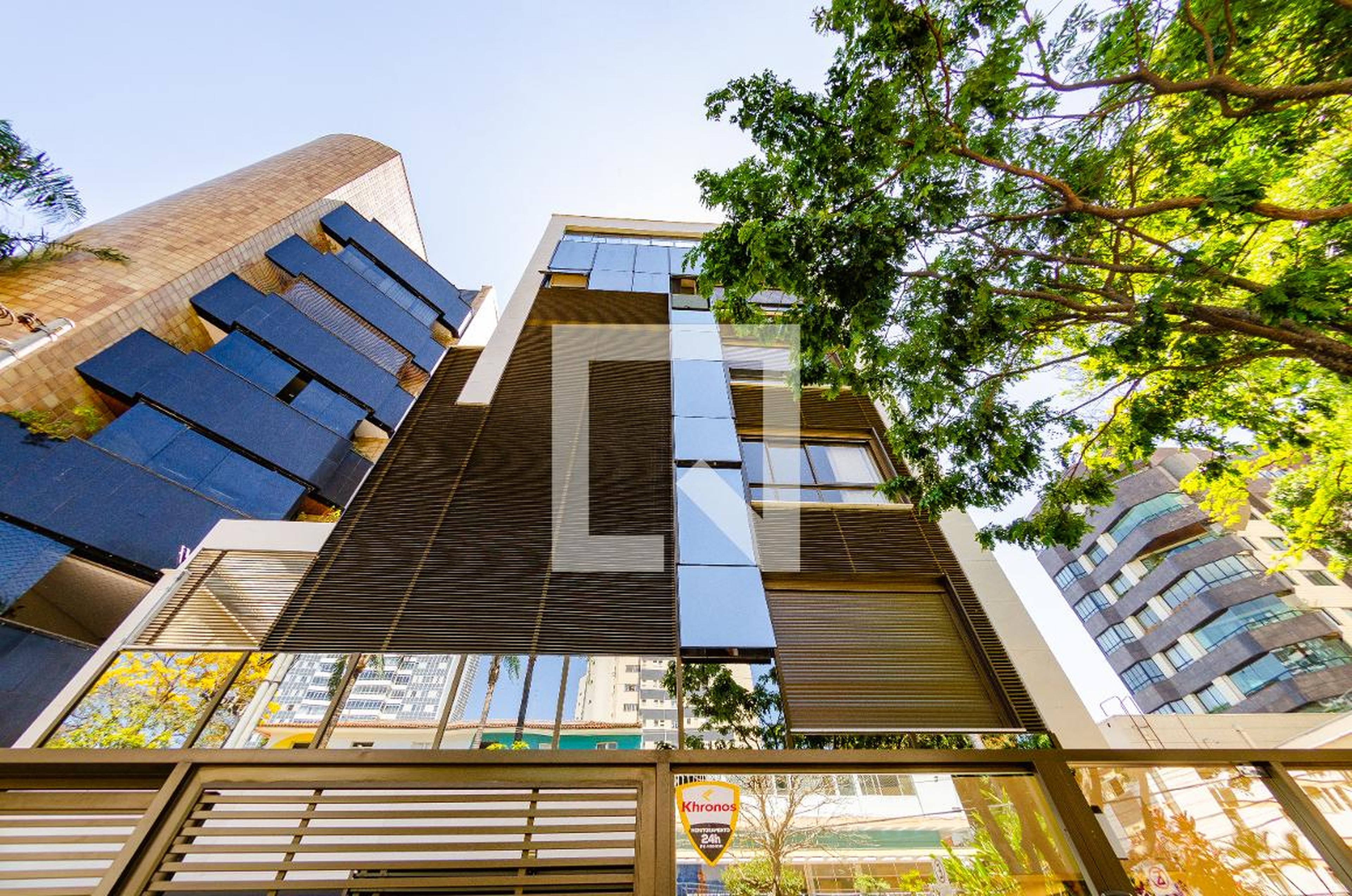 Fachada Condomínio em Rua dos Dominicanos, 18