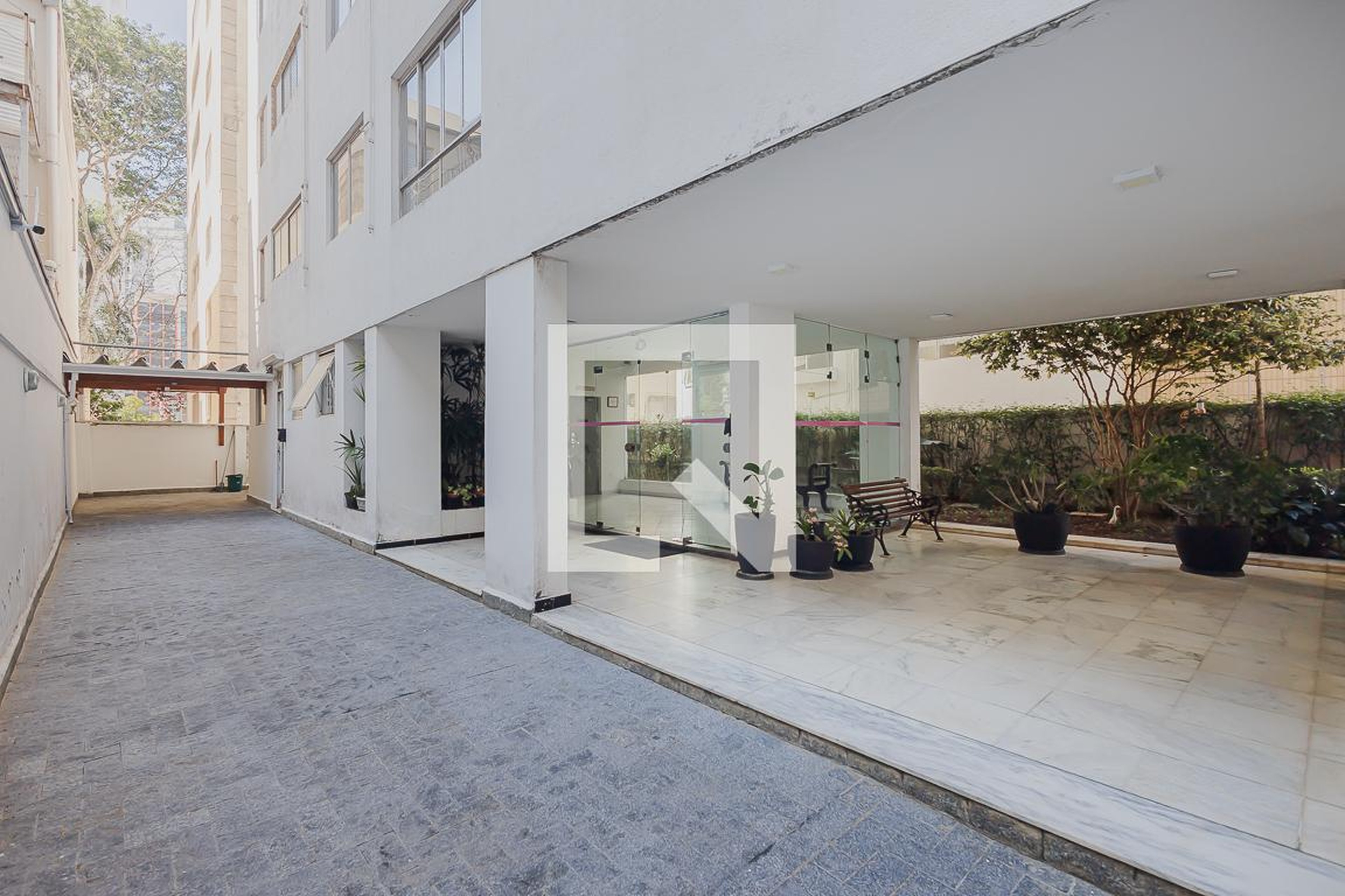 Hall de Entrada - EMILIA CANDREVA