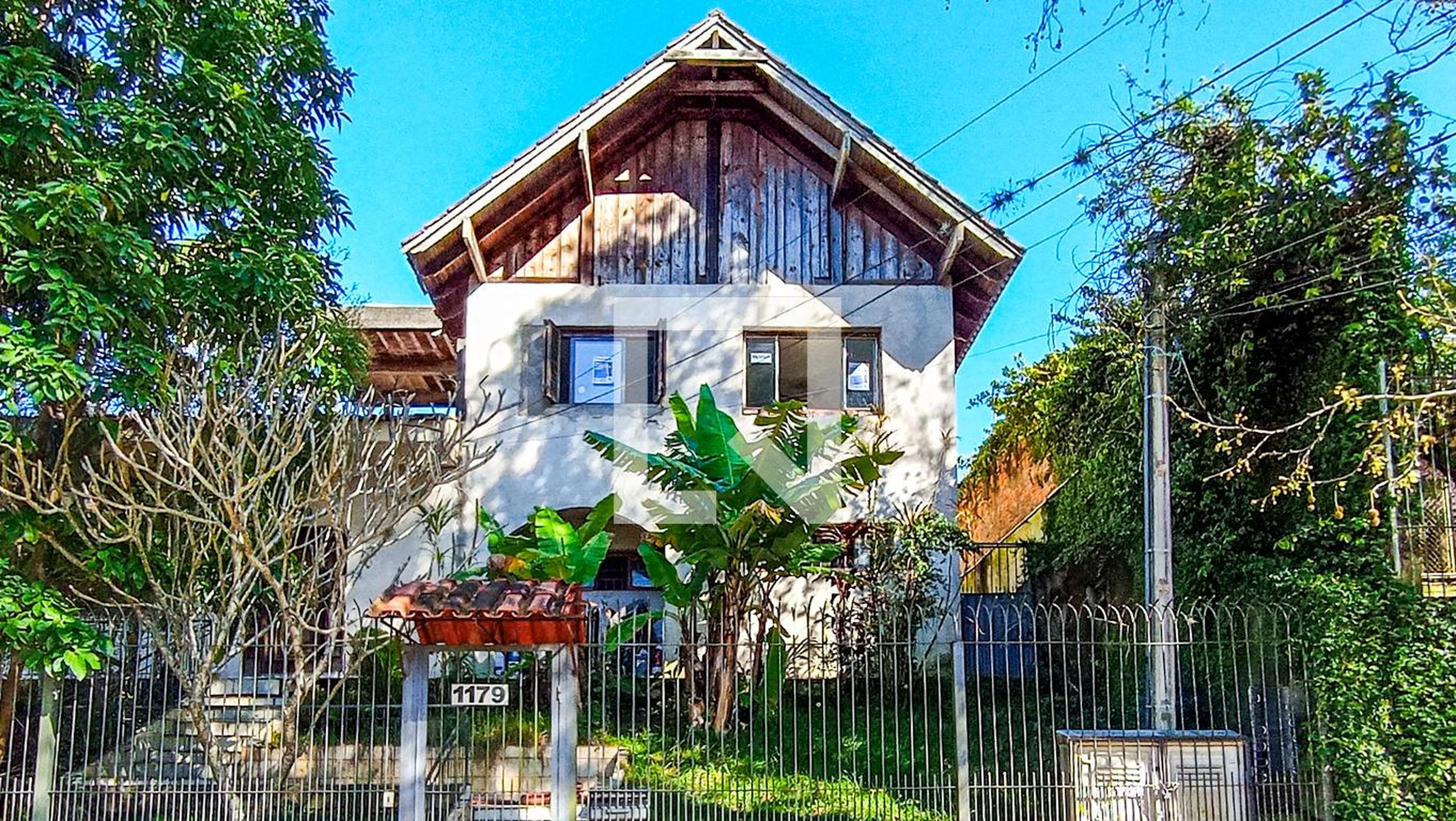 Fachada Condomínio em Rua Upamaroti, 1179
