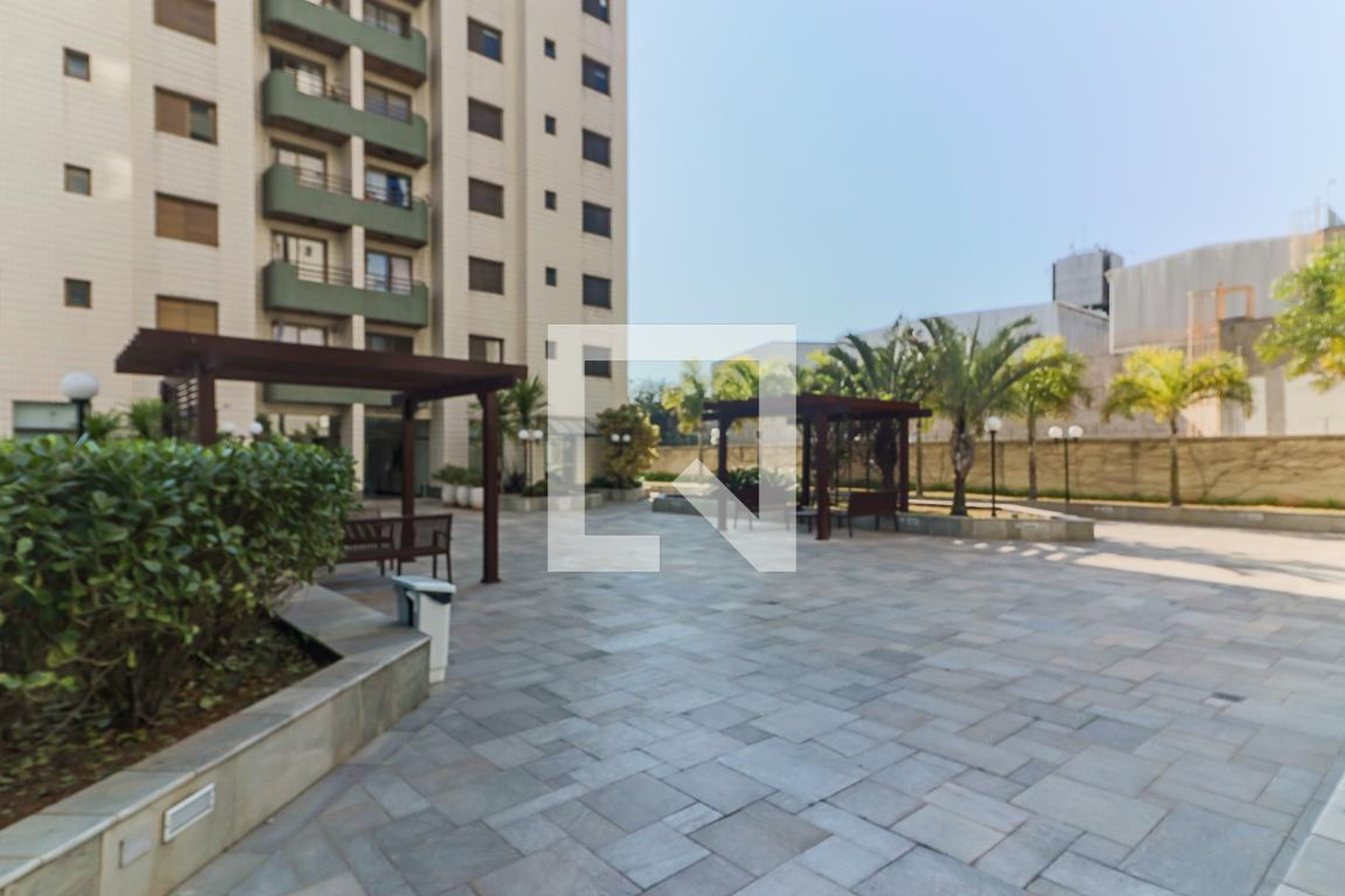 Condomínio - Residencial Paço das Árvores