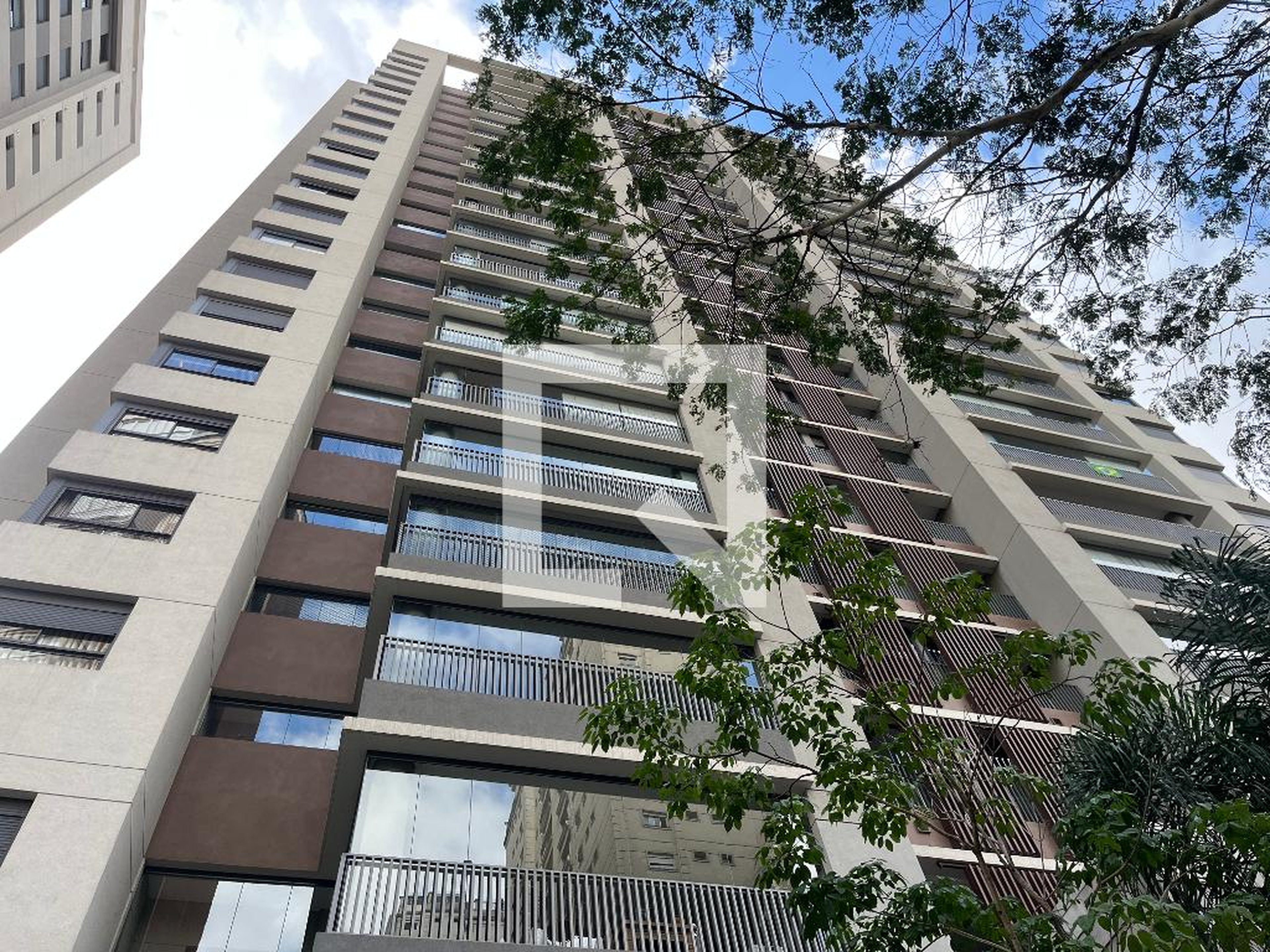Fachada do Prédio Condomínio em Rua Cayowaá, 402