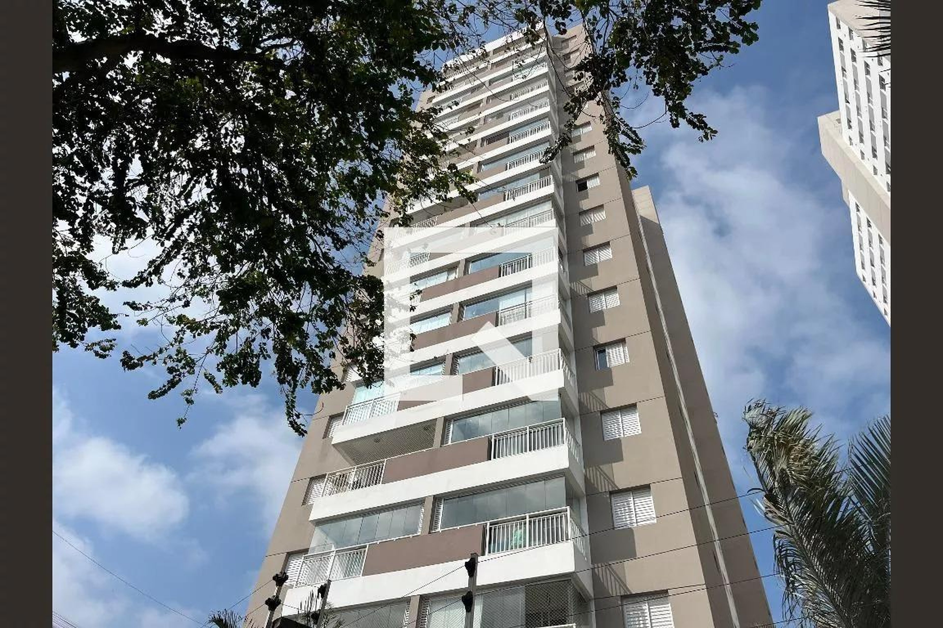 Fachada Condomínio Central da Barra