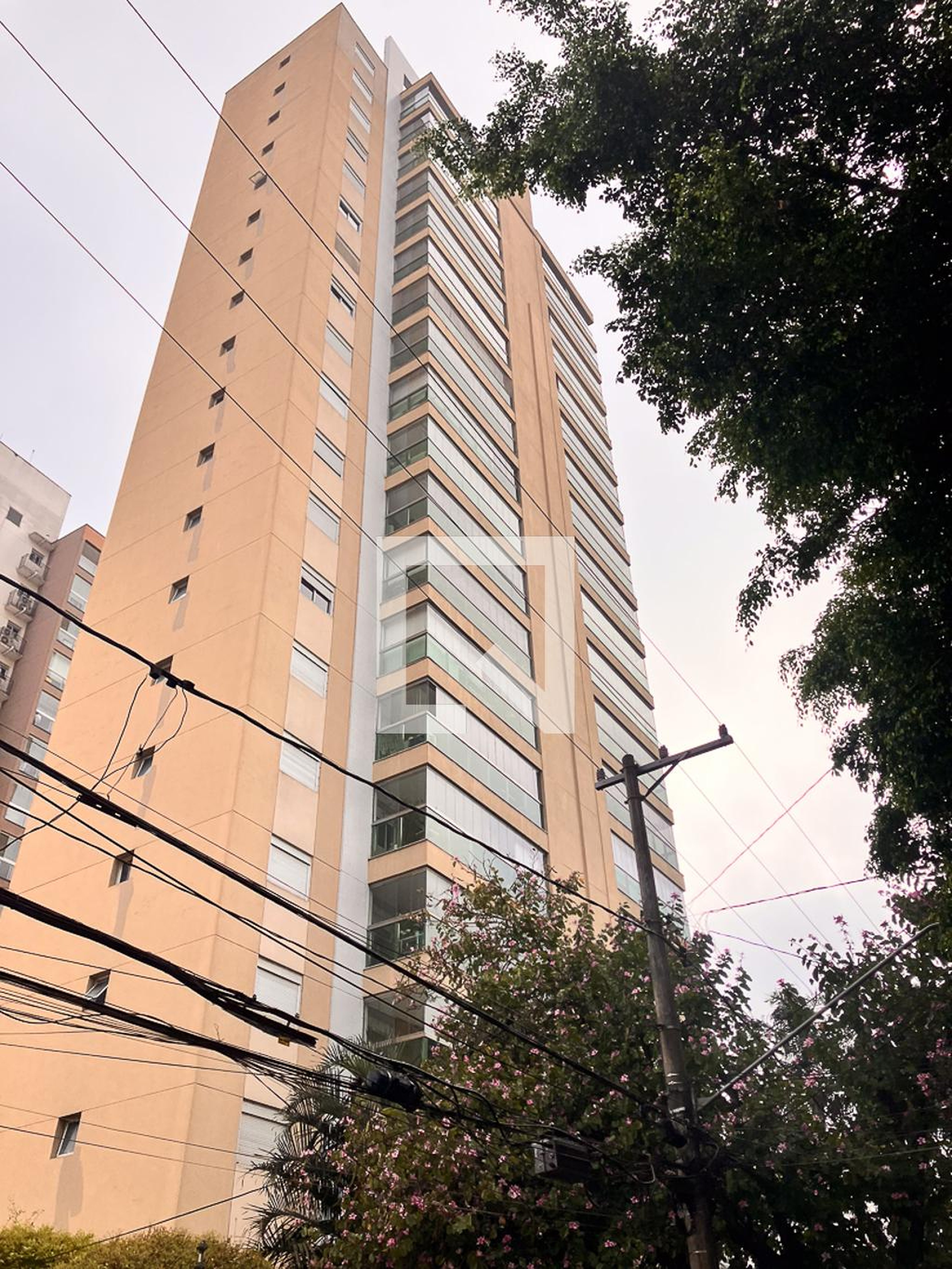 Fachada Condomínio Le Quartier