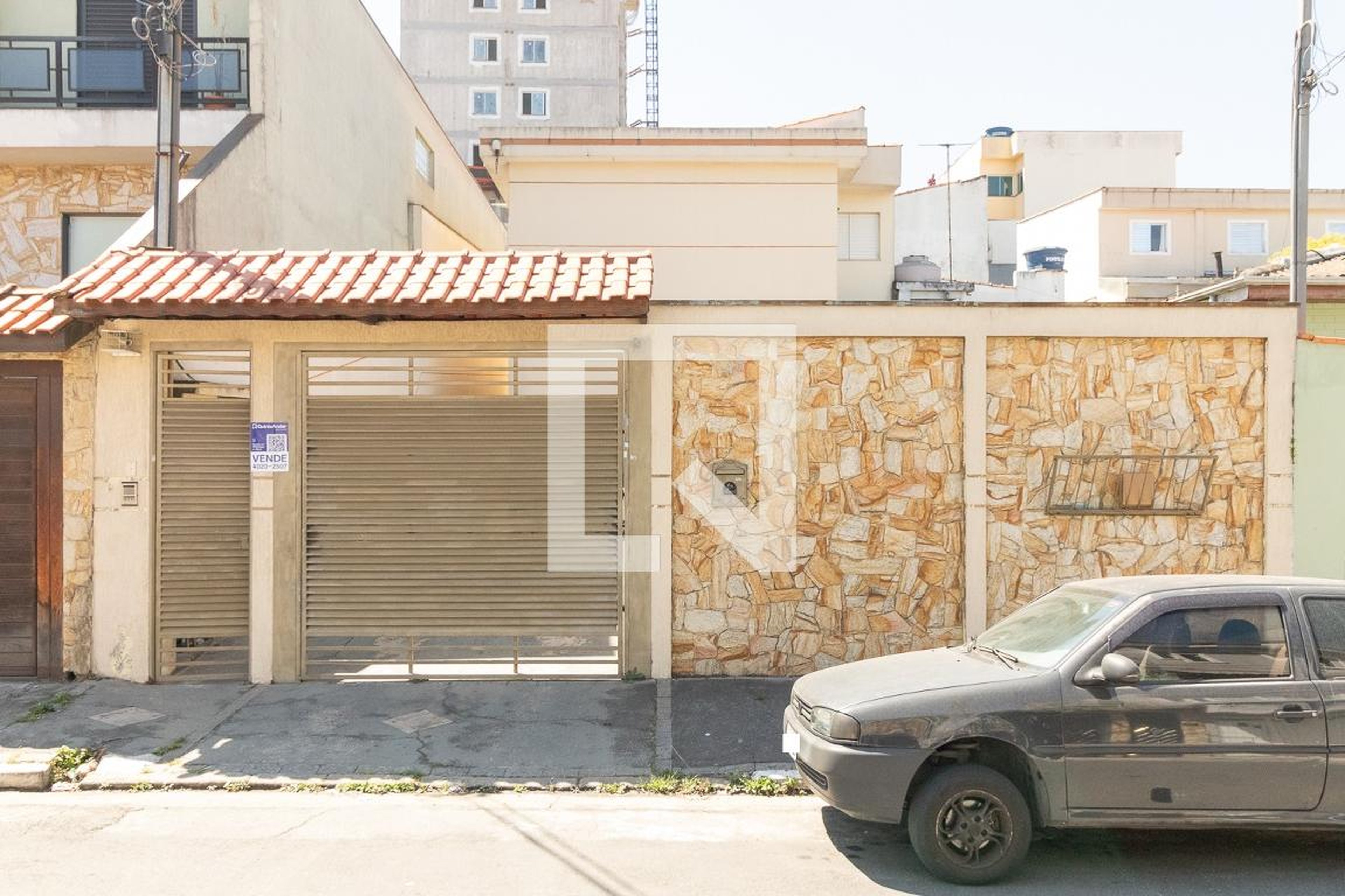 Fachada Condomínio em Rua Doutor Emanuel Dias, 143