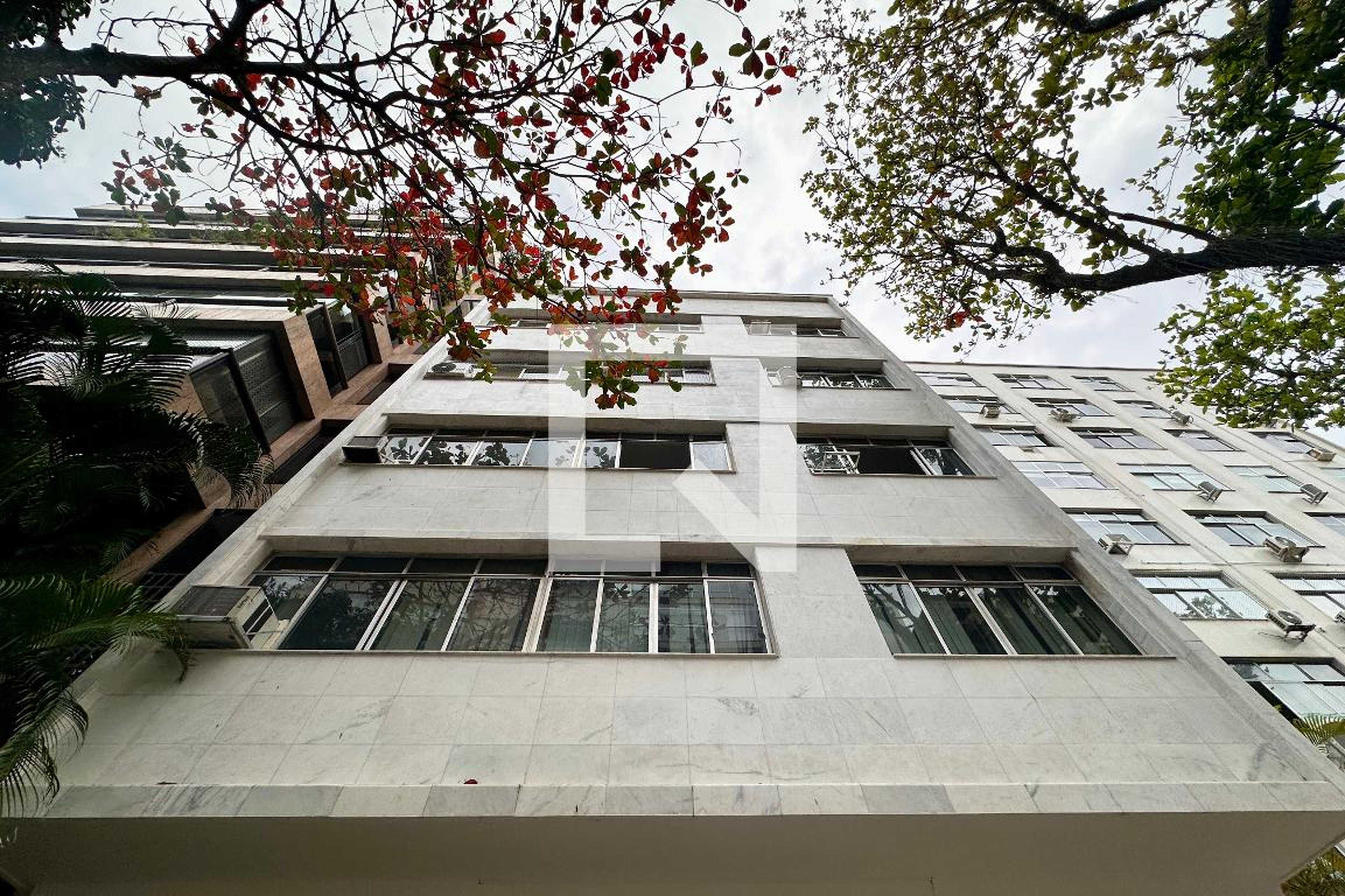 Fachada Condomínio PINHEIRAL