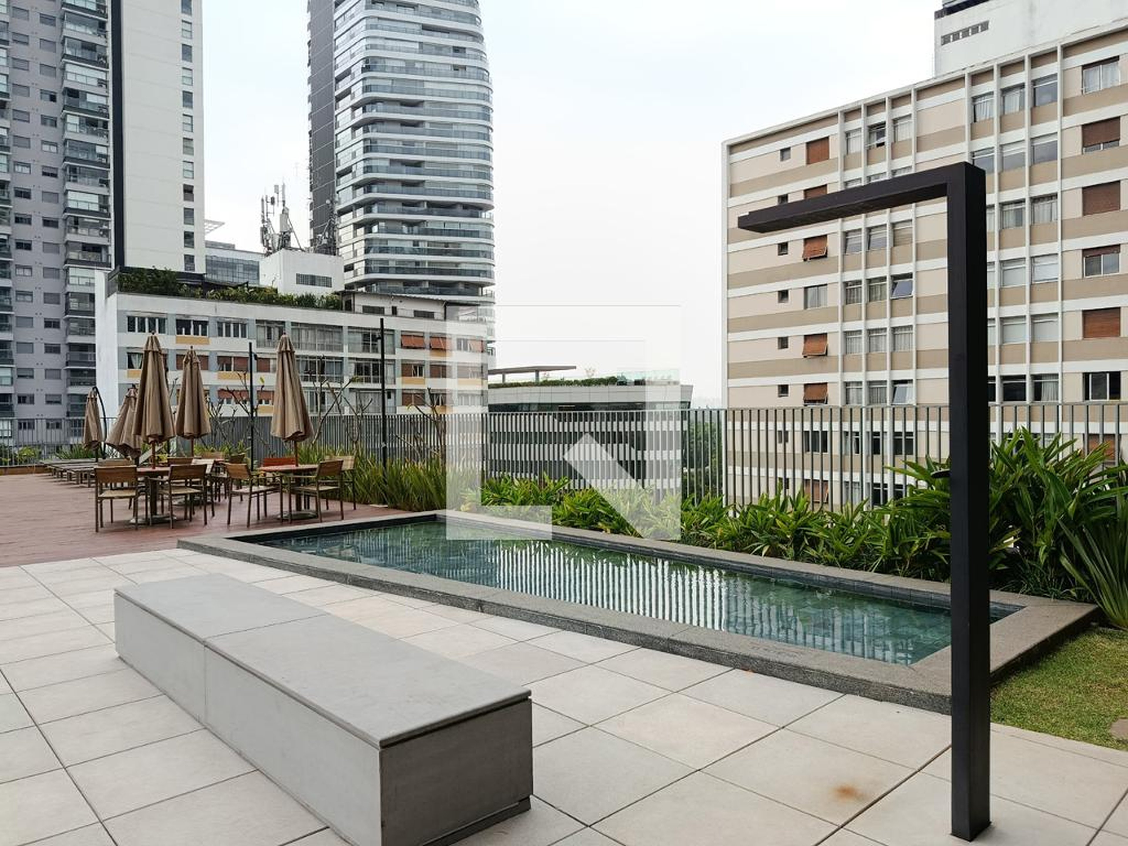 Piscina - VENTURA PINHEIROS