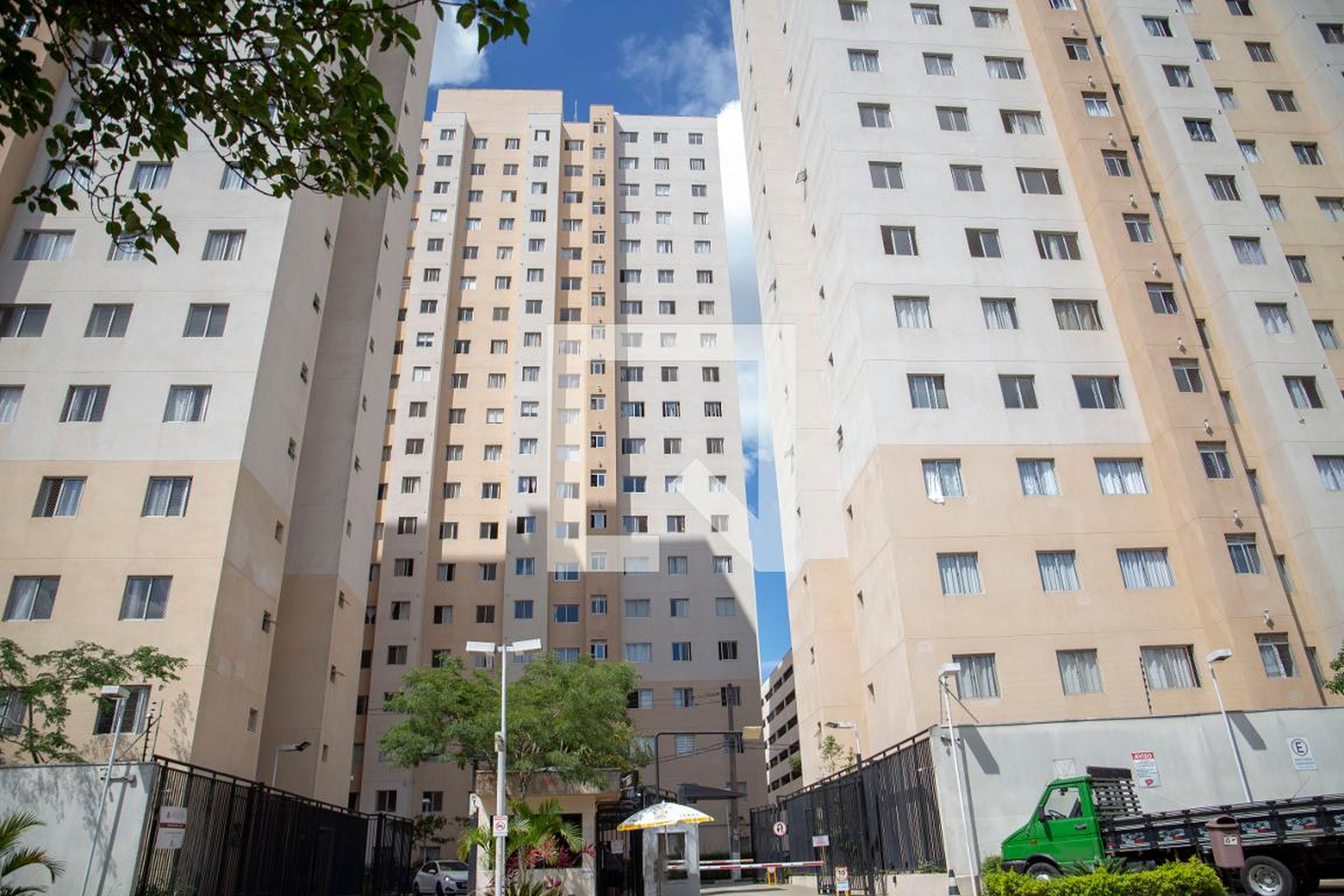 Fachada do Prédio Condomínio Flex Imigrantes
