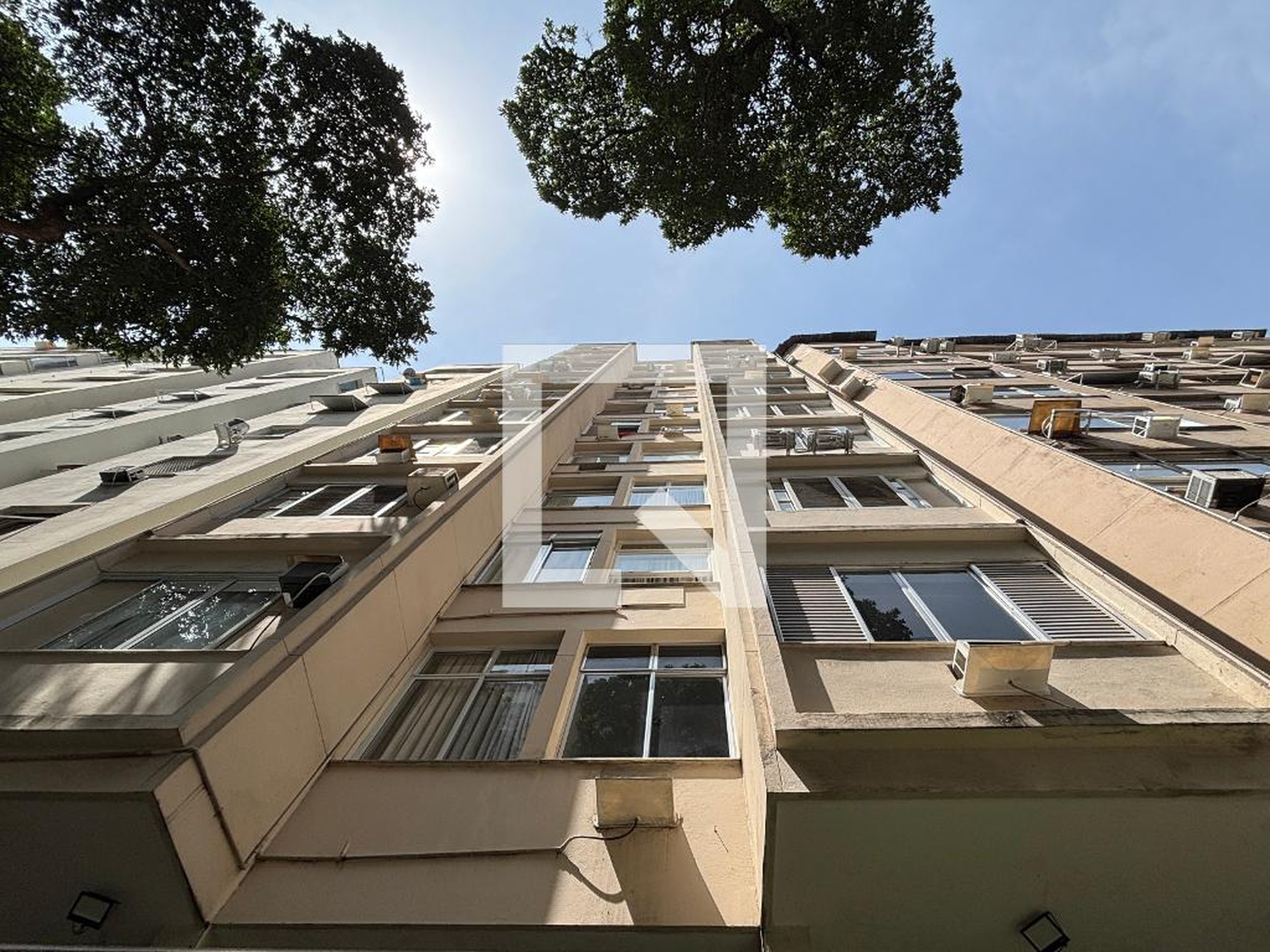 Fachada Edificio Arco Do Triunfo