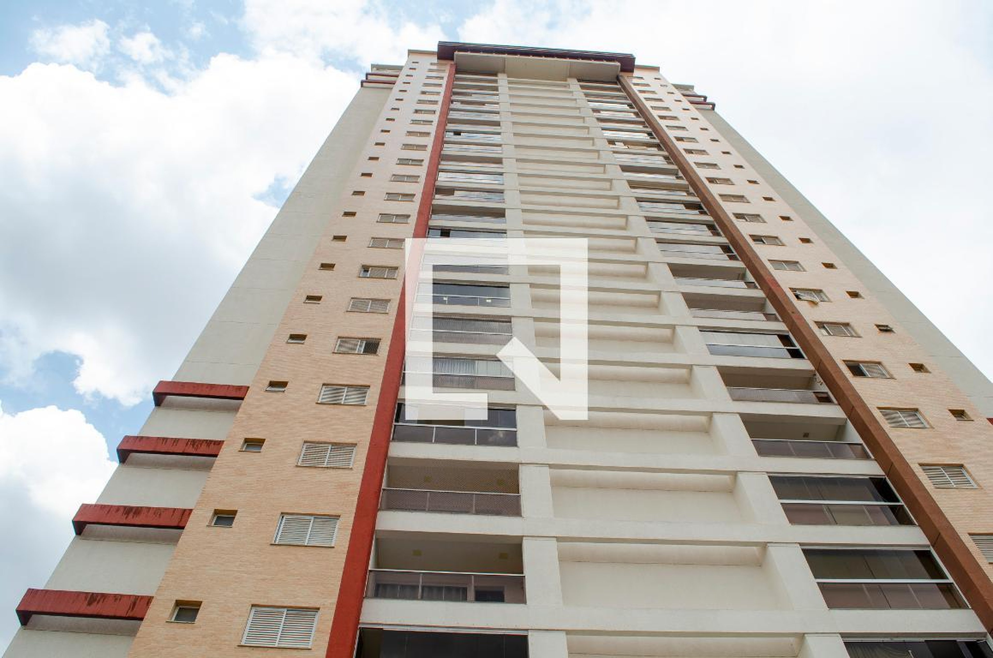 Fachada Condomínio The Square Vertical Home