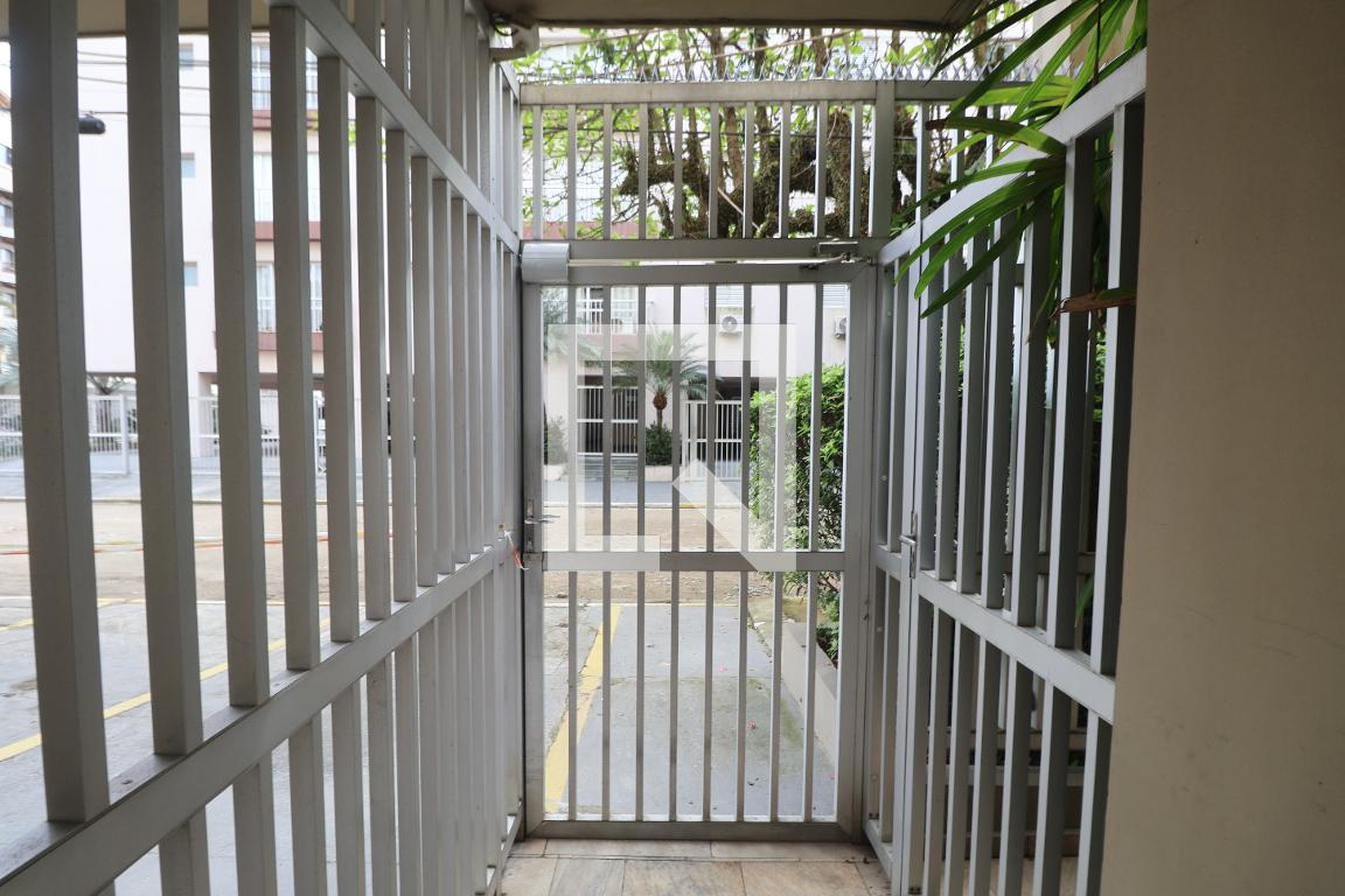 Fachada Condomínio JARDIM ENSEADA I