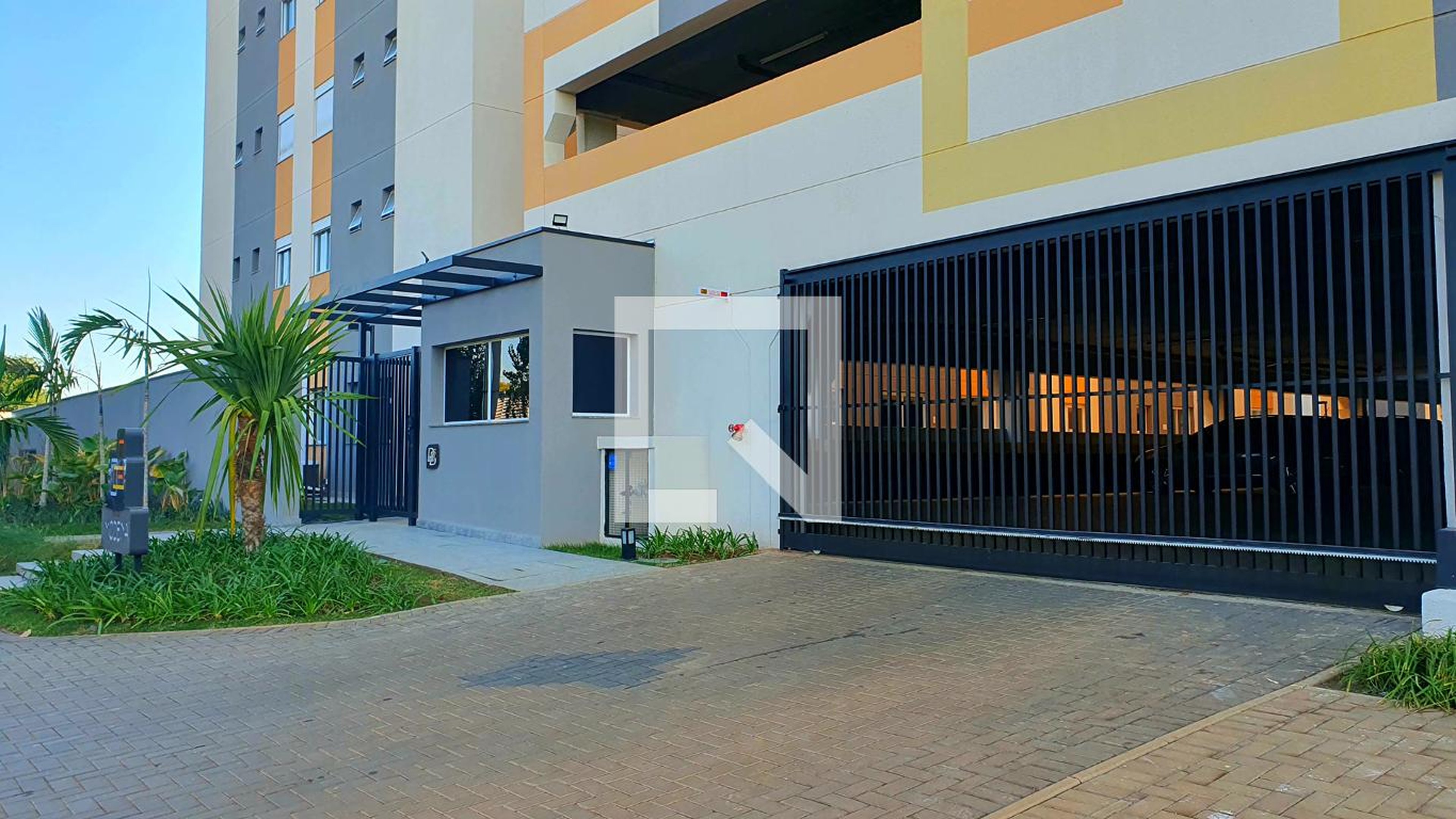 Fachada Residencial Città di Módena
