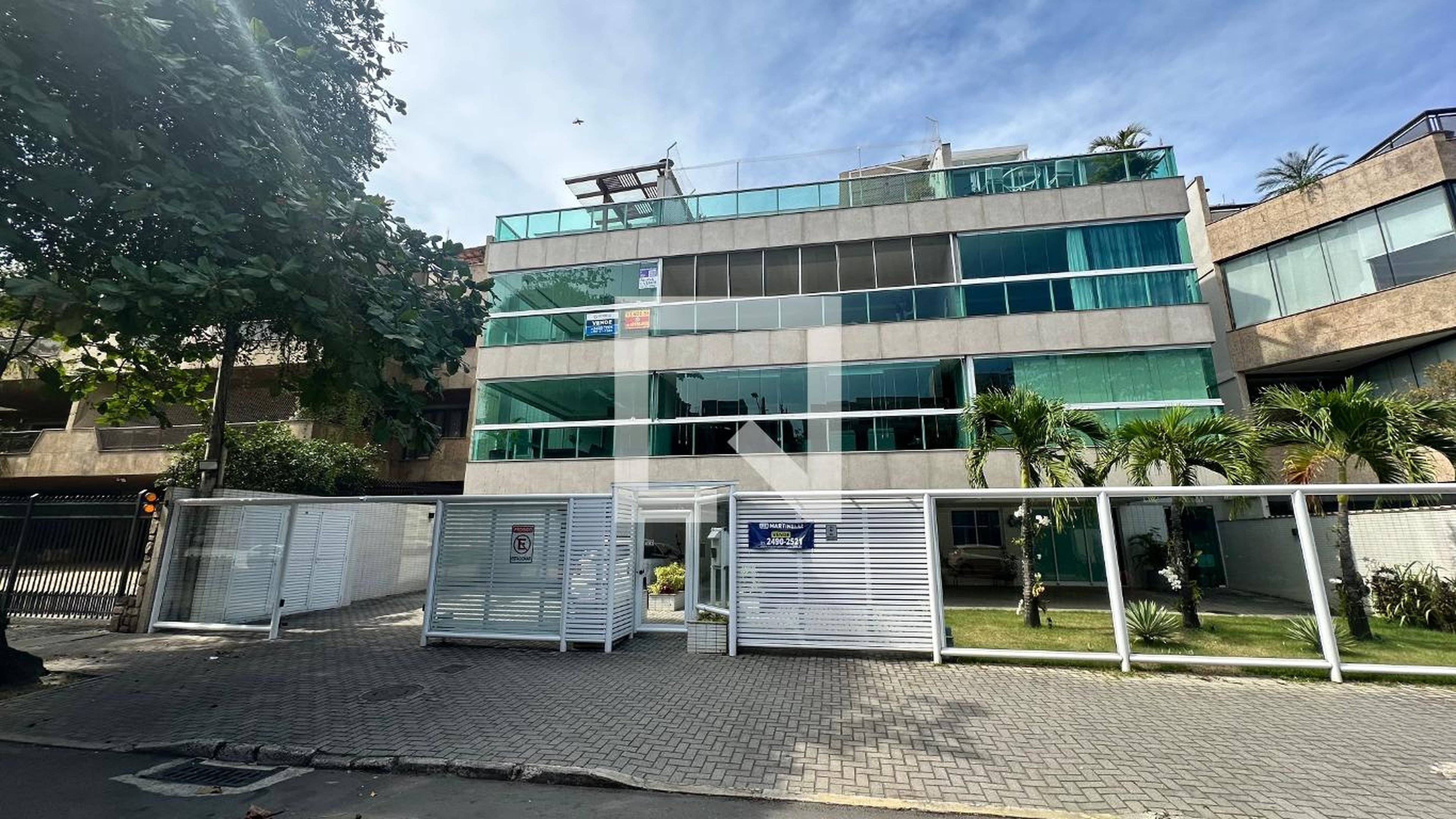 Fachada Edifício Zeus